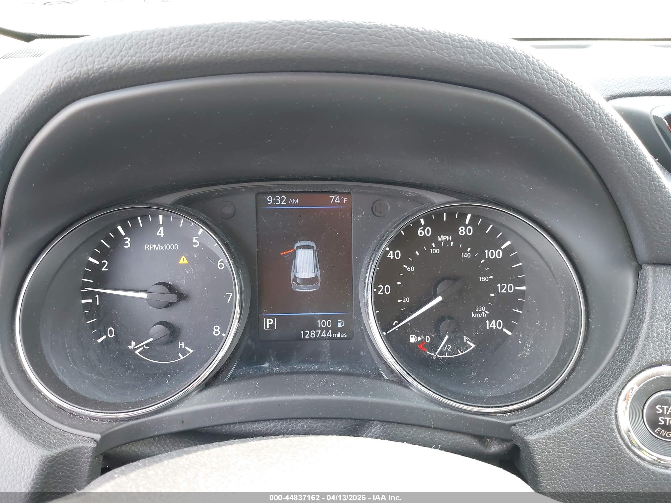 NISSAN ROGUE image 7
