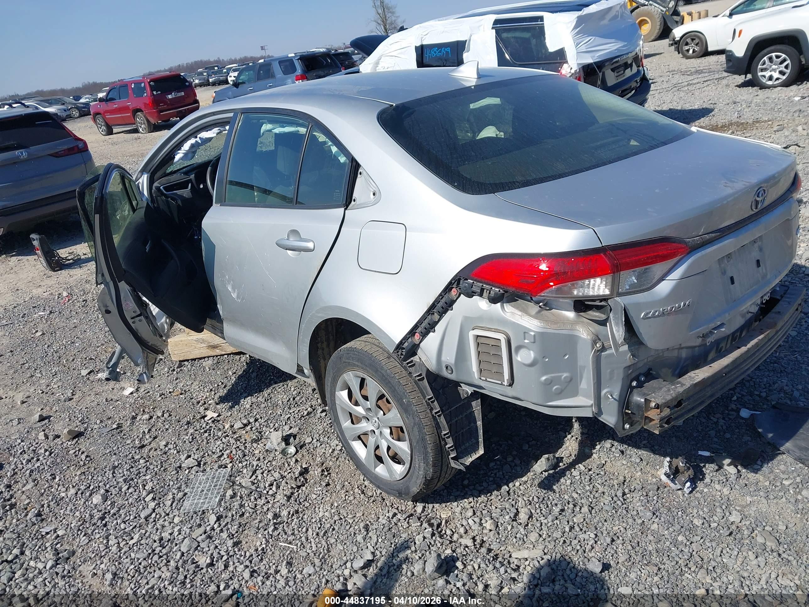 TOYOTA COROLLA image 3