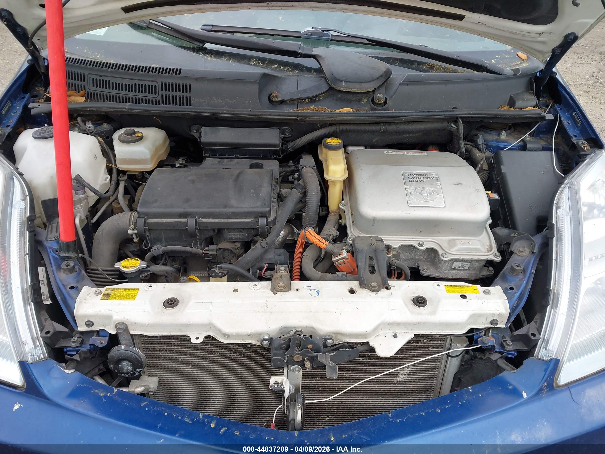 TOYOTA PRIUS image 10