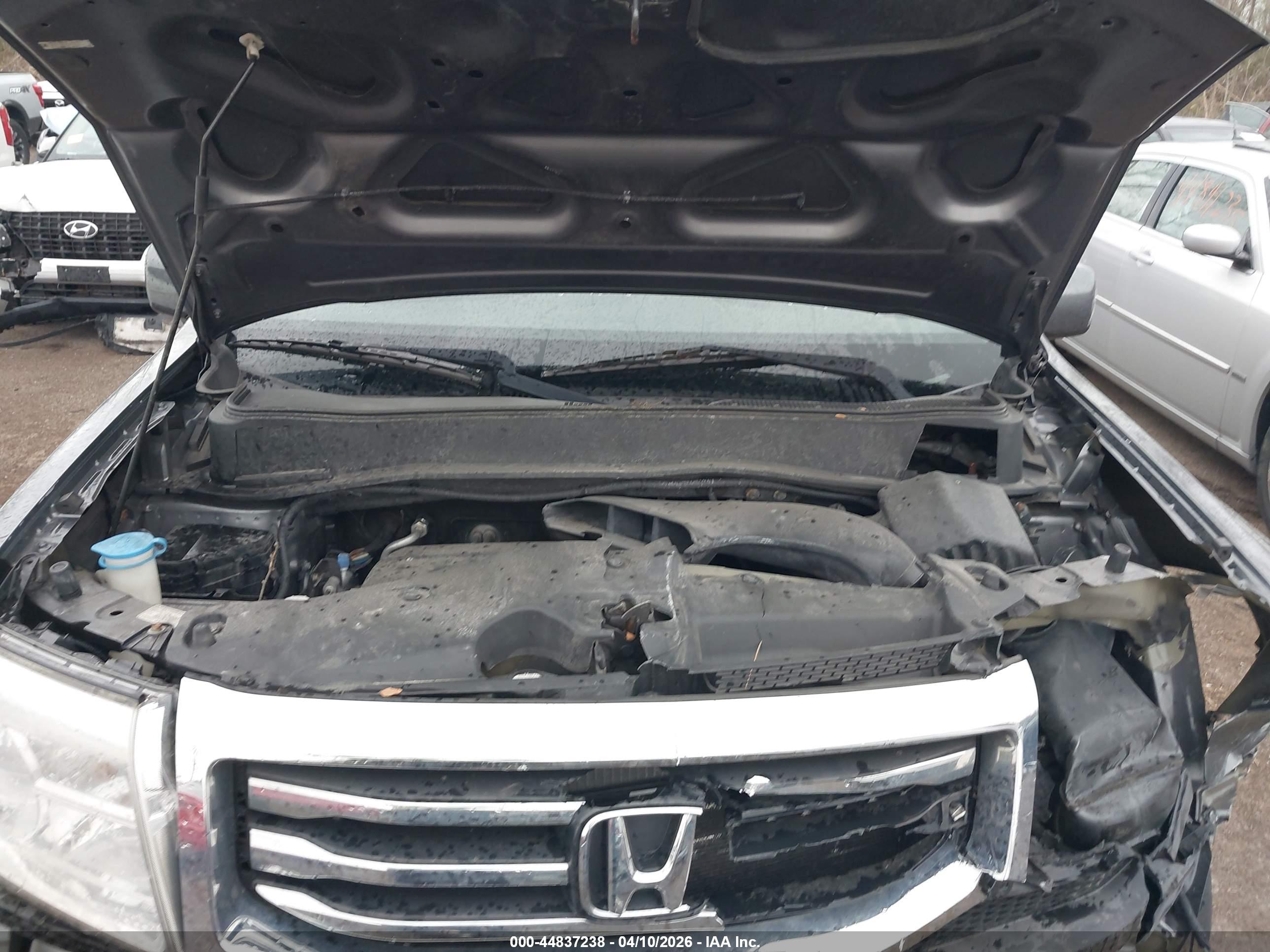 HONDA PILOT image 10