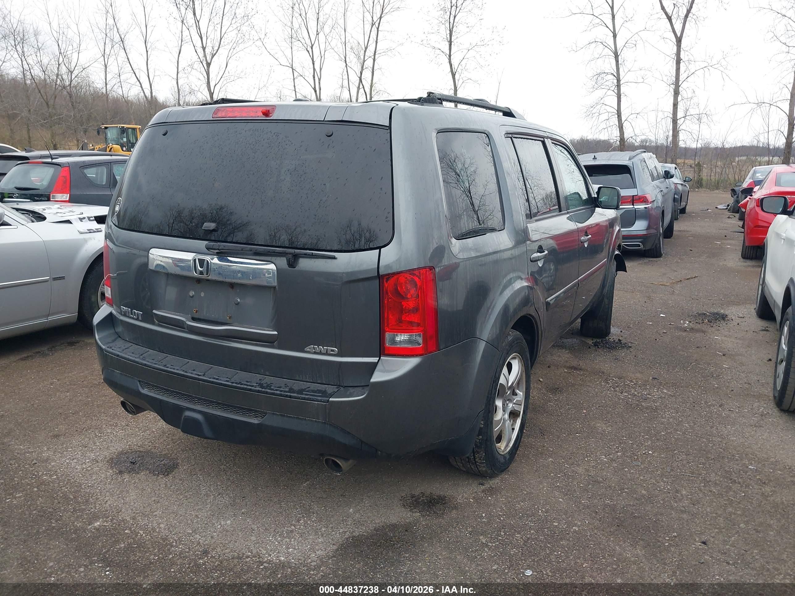 HONDA PILOT image 4