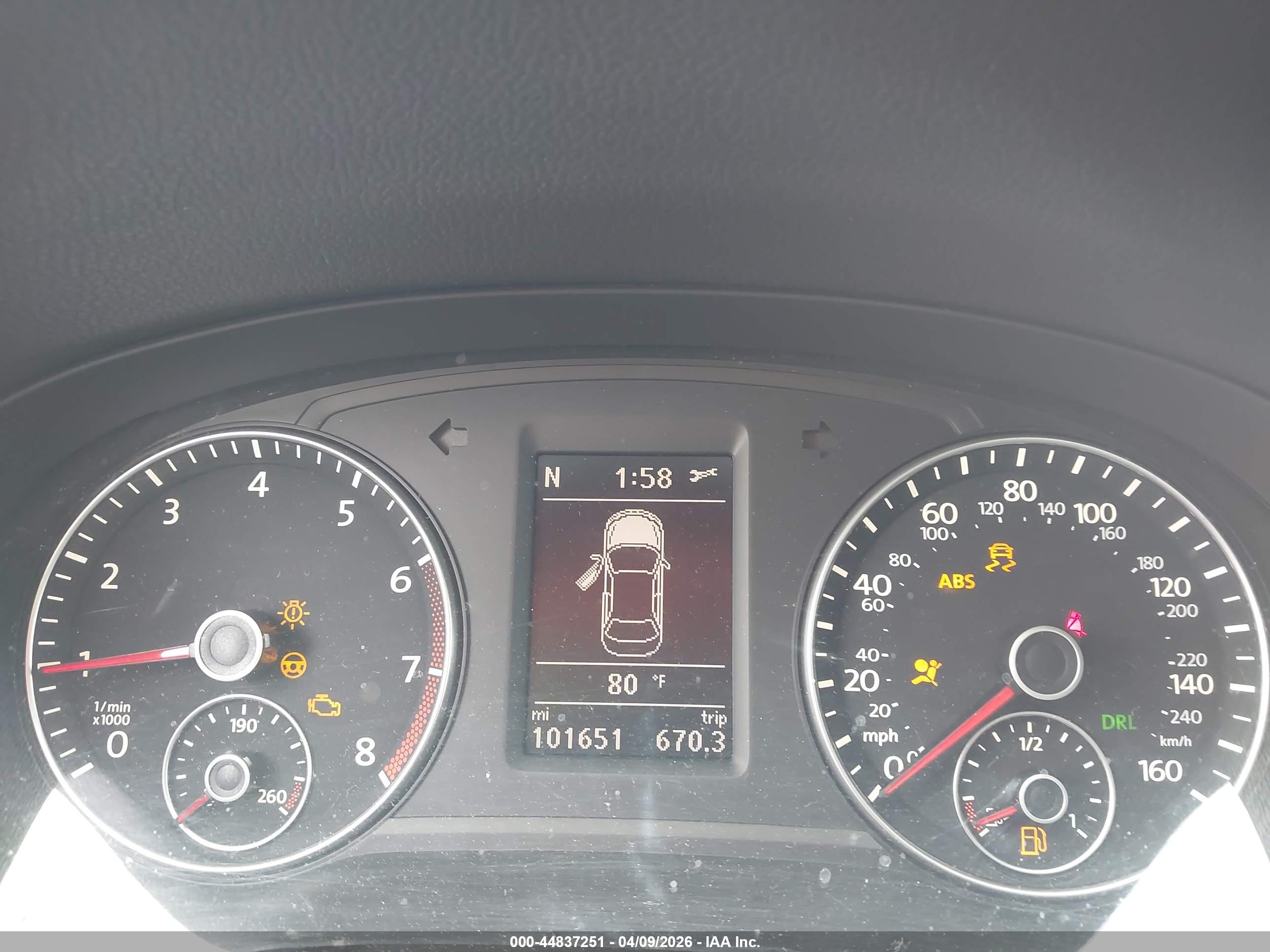 VOLKSWAGEN PASSAT image 7