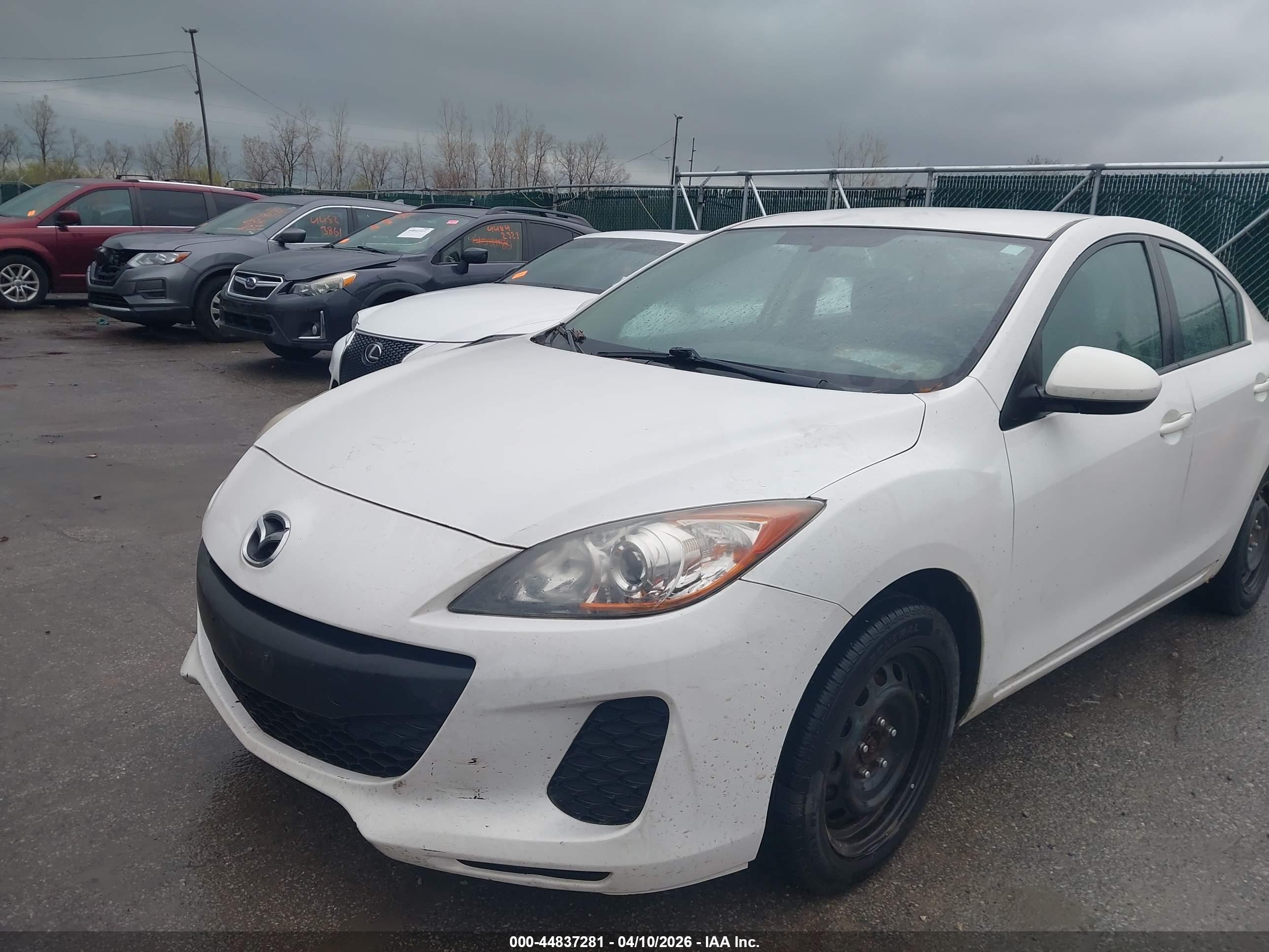 MAZDA MAZDA3 image 6
