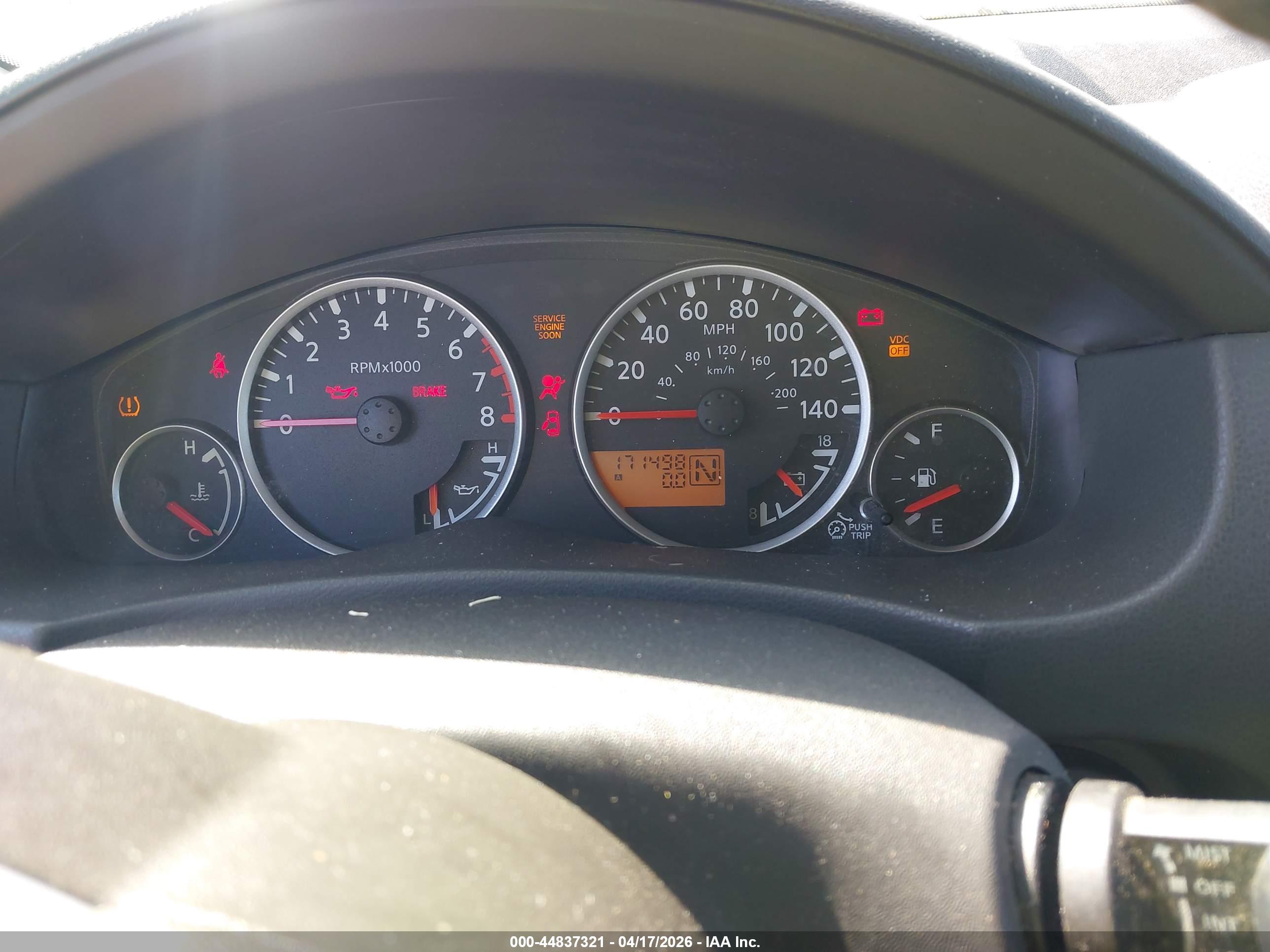 NISSAN PATHFINDER image 7