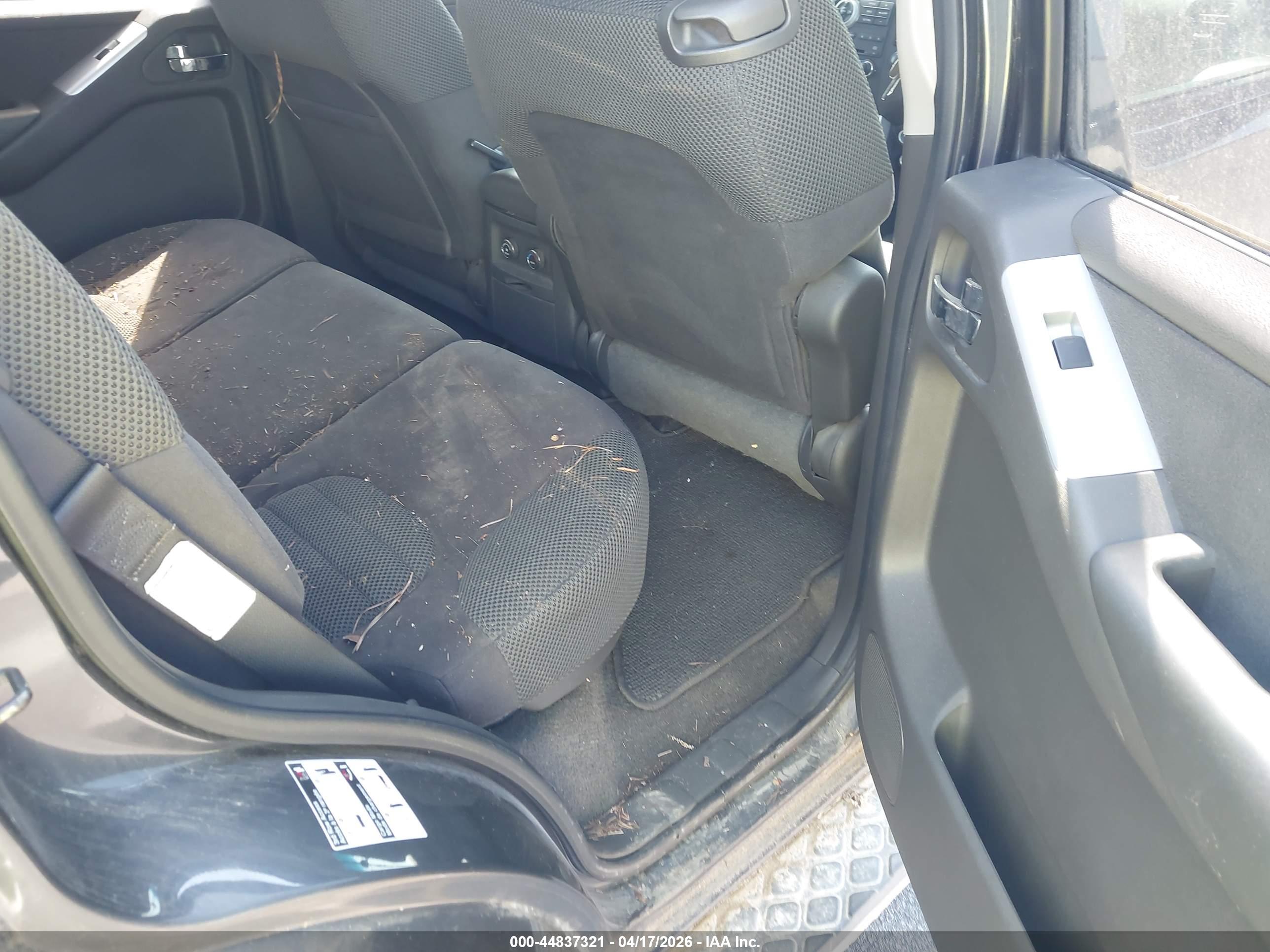 NISSAN PATHFINDER image 8