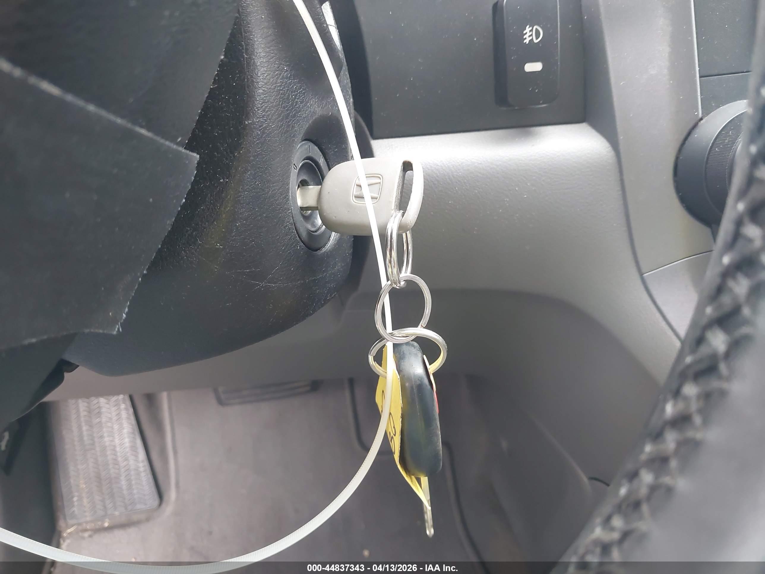 HONDA CR-V image 11