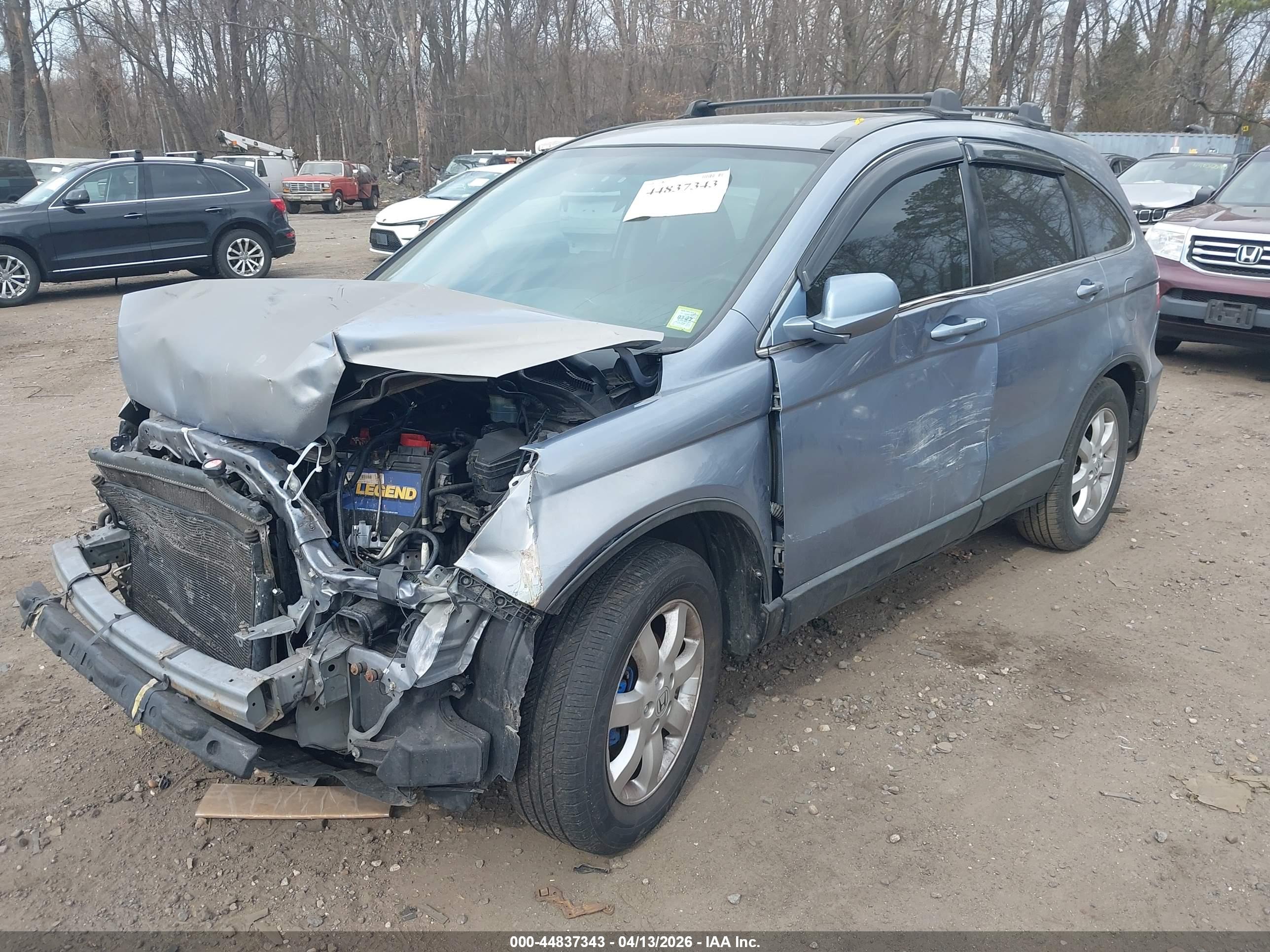 HONDA CR-V image 2