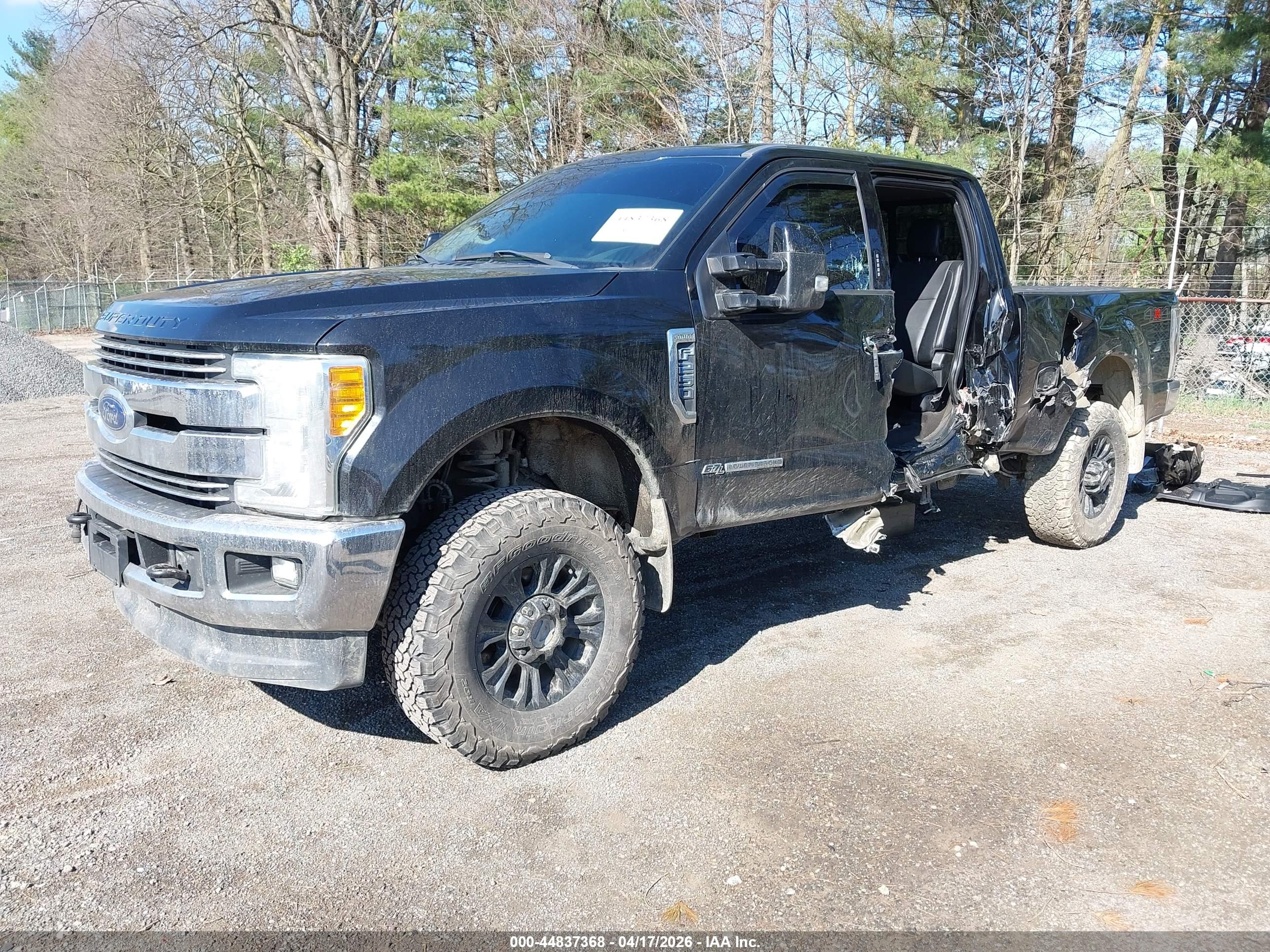 FORD F-250 image 2