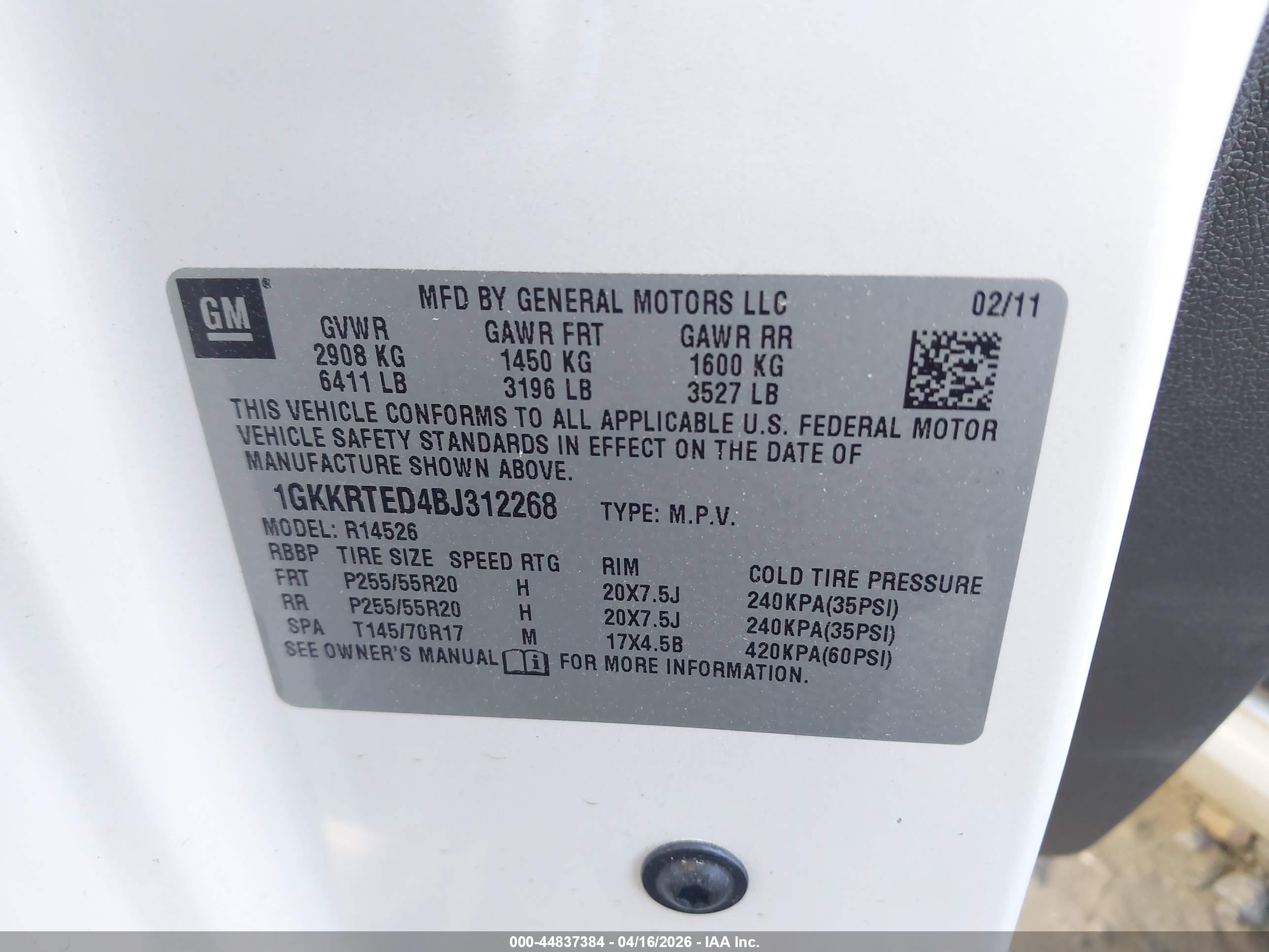 GMC ACADIA image 9