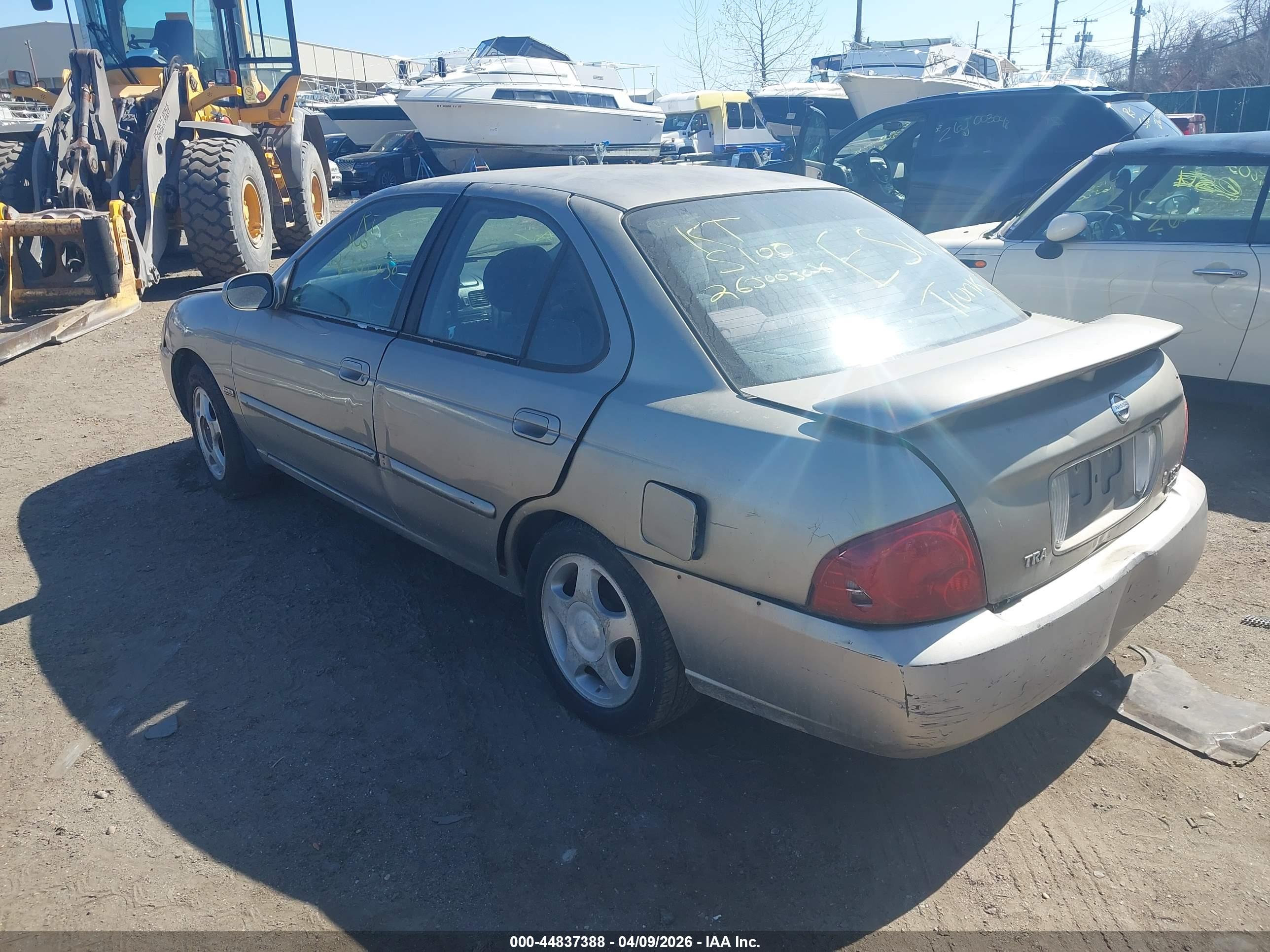 NISSAN SENTRA image 3