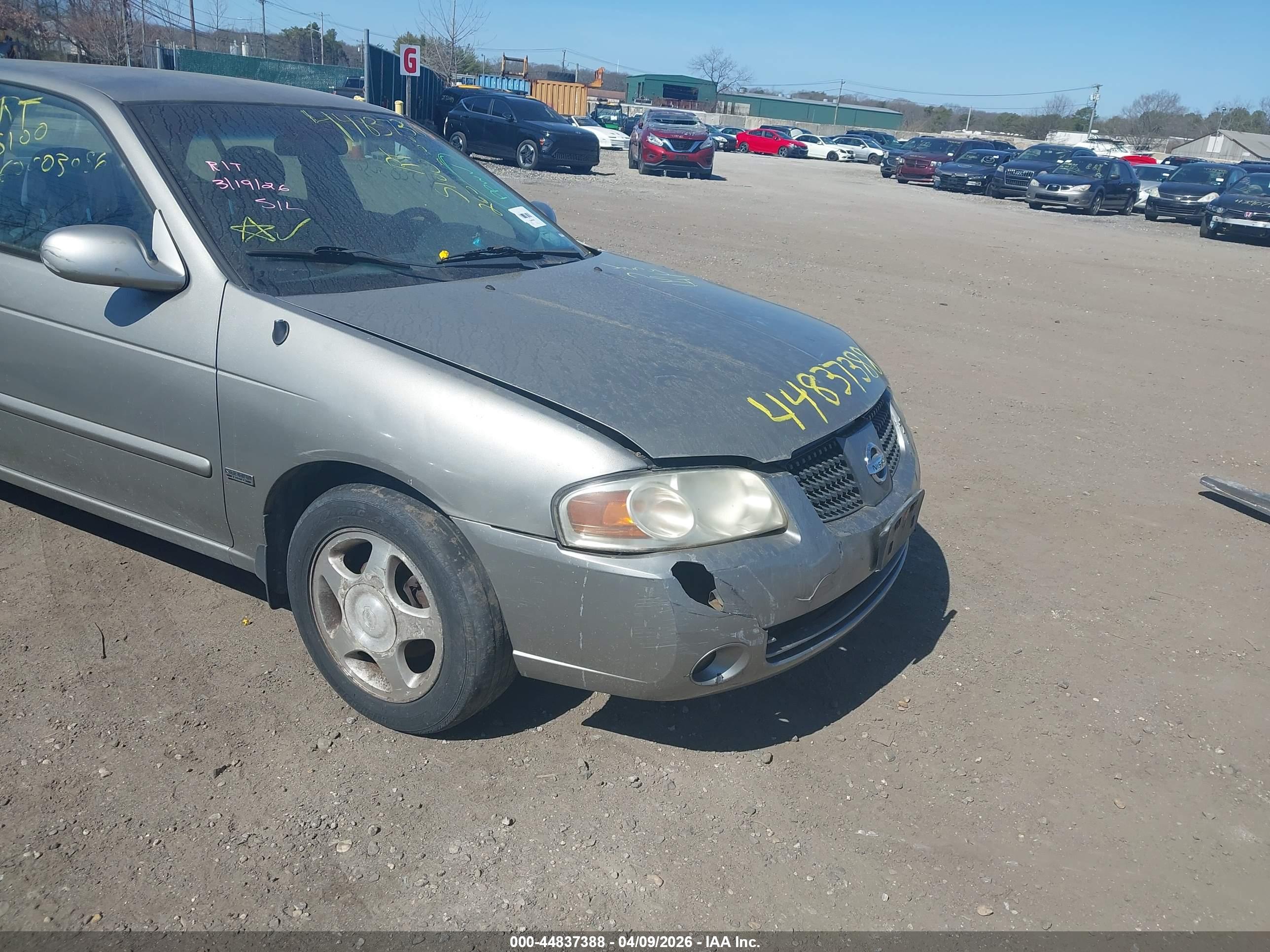 NISSAN SENTRA image 6
