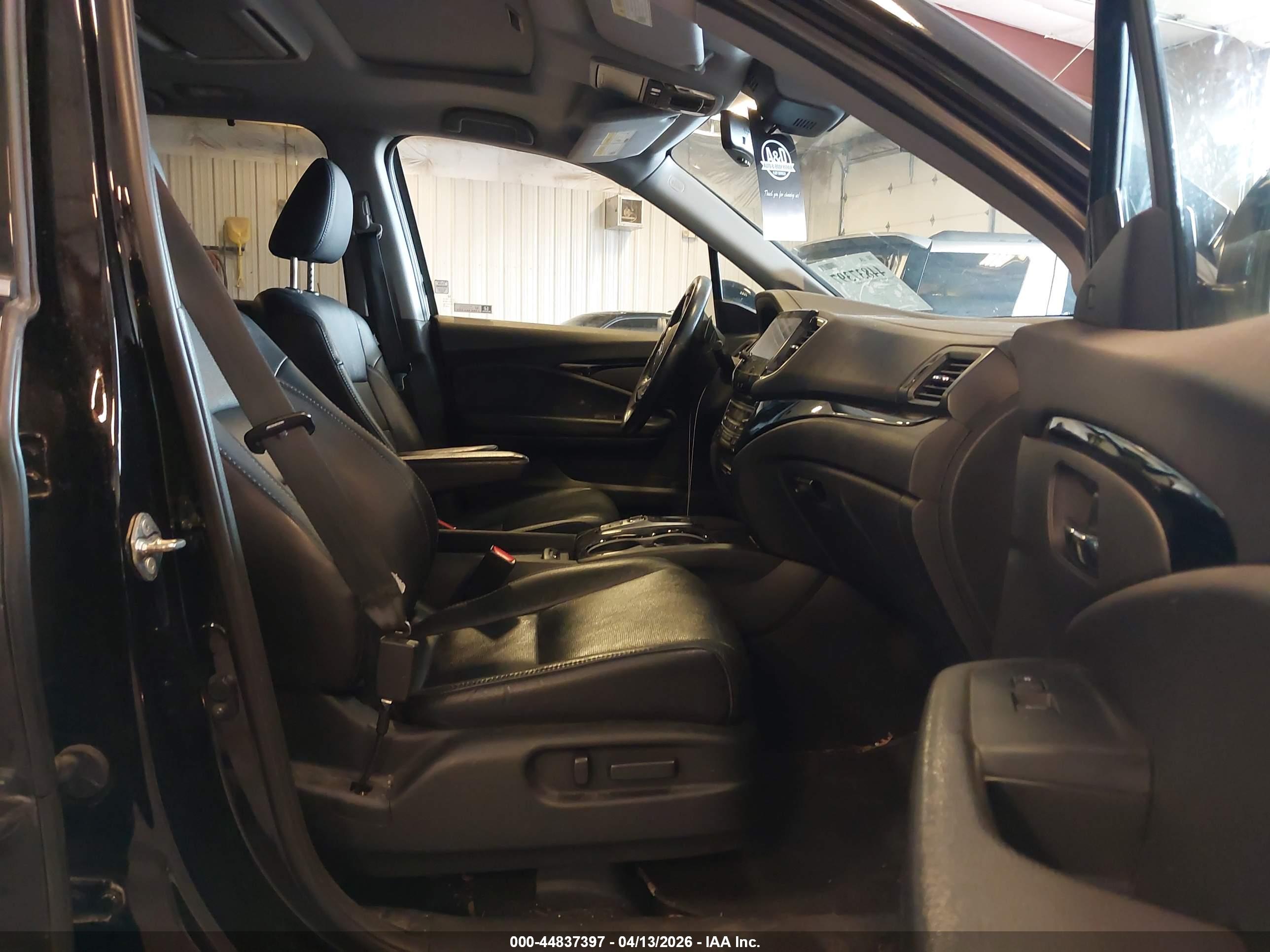 HONDA PILOT image 5