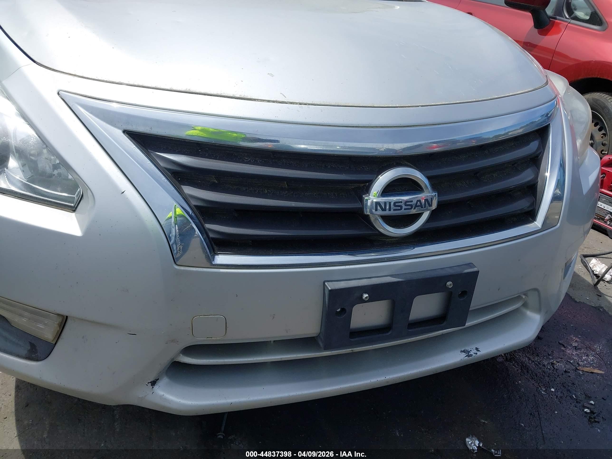NISSAN ALTIMA image 6