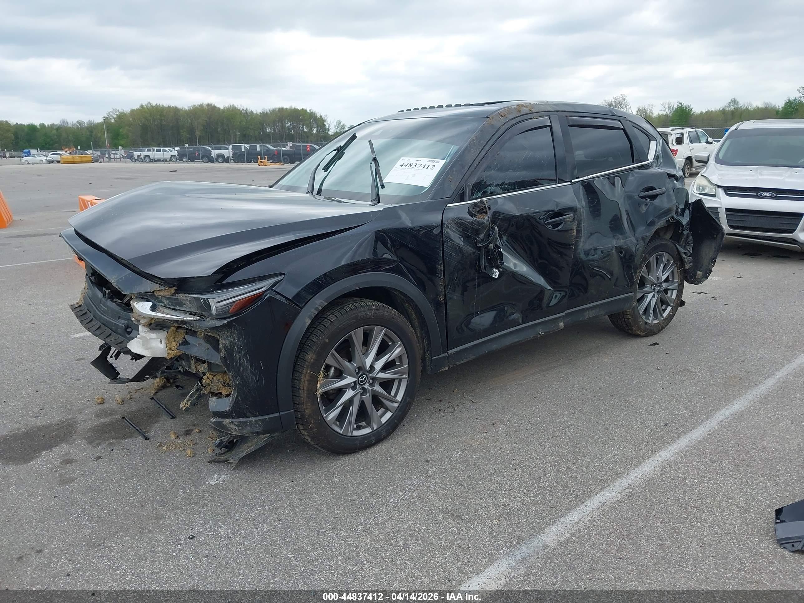 MAZDA CX-5 image 2