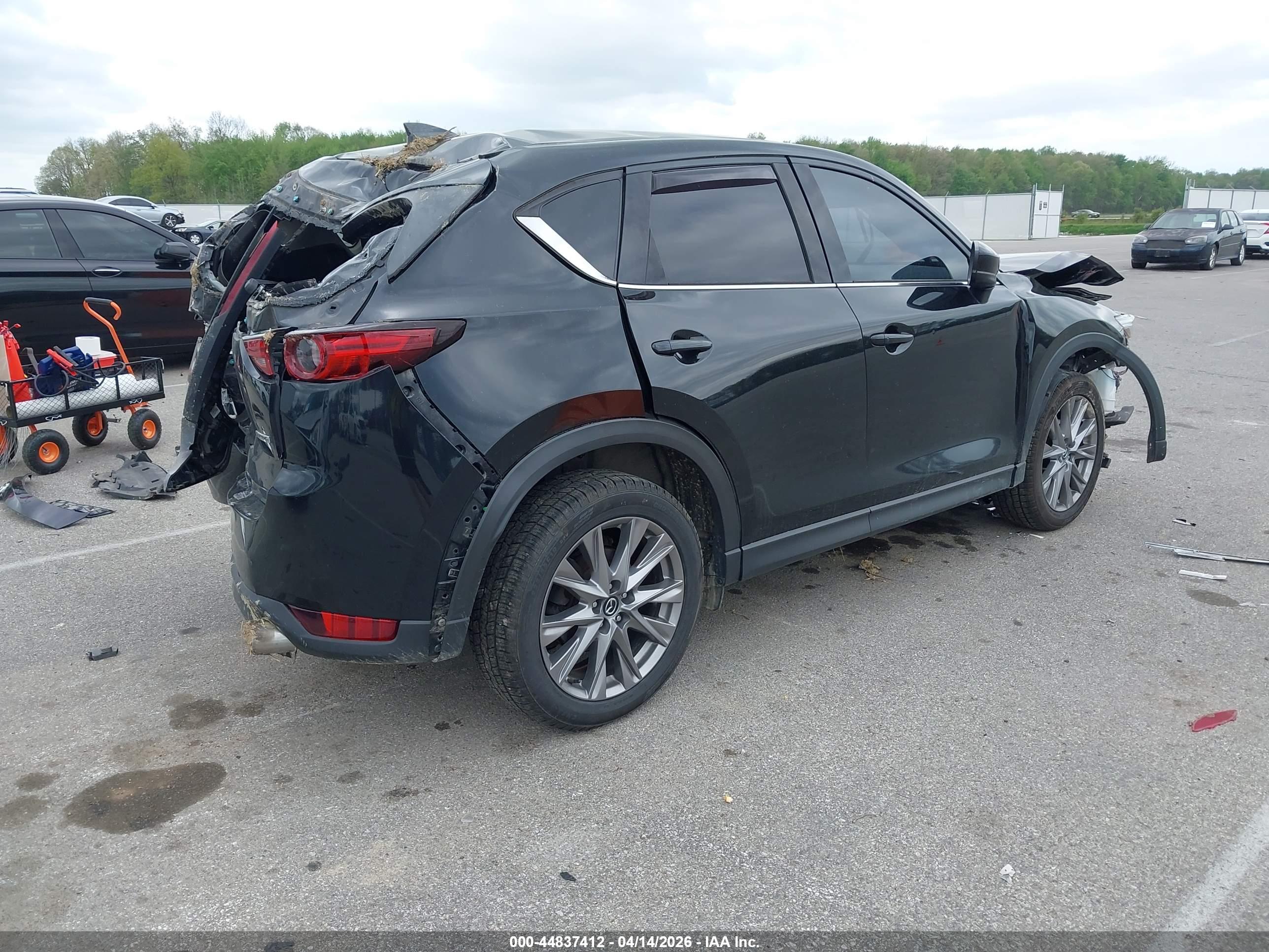 MAZDA CX-5 image 4