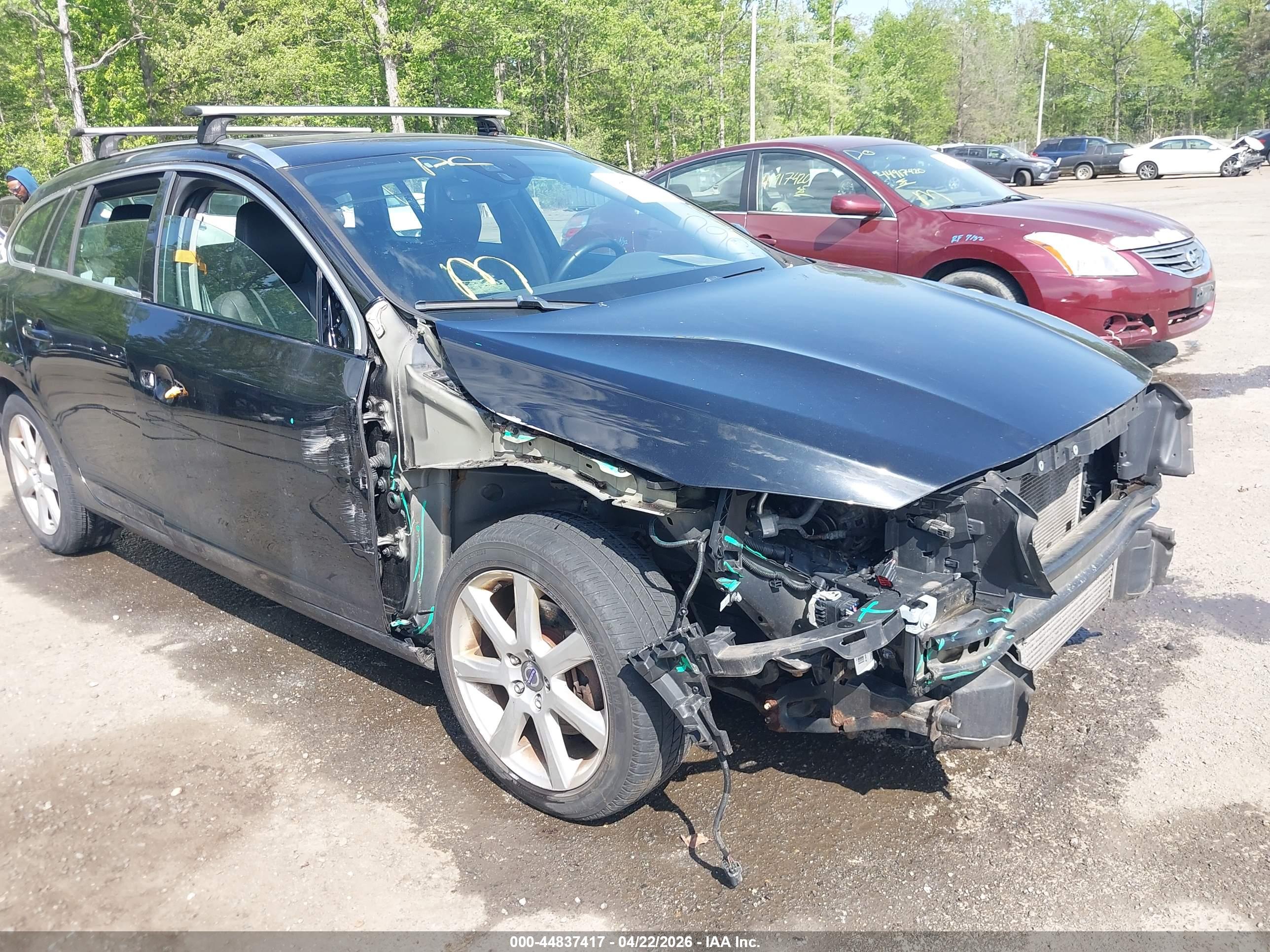 VOLVO V60 image 6