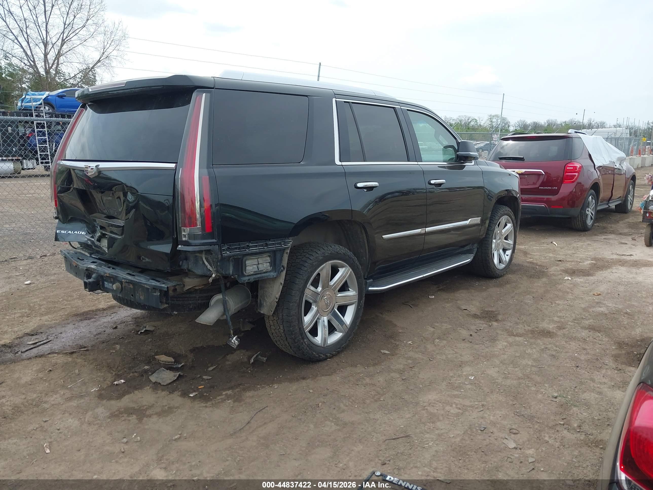 CADILLAC ESCALADE image 4