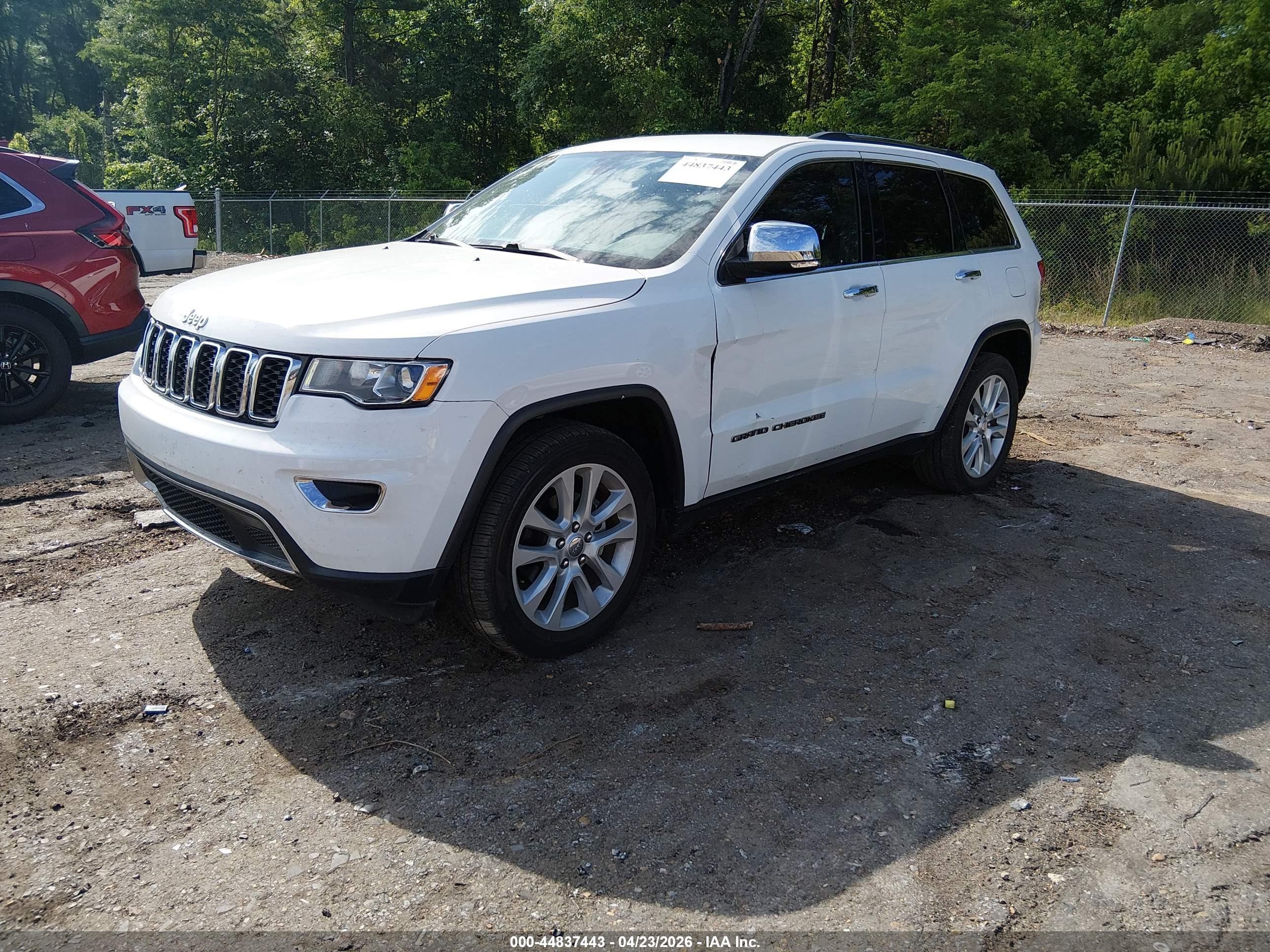 JEEP GRAND image 2