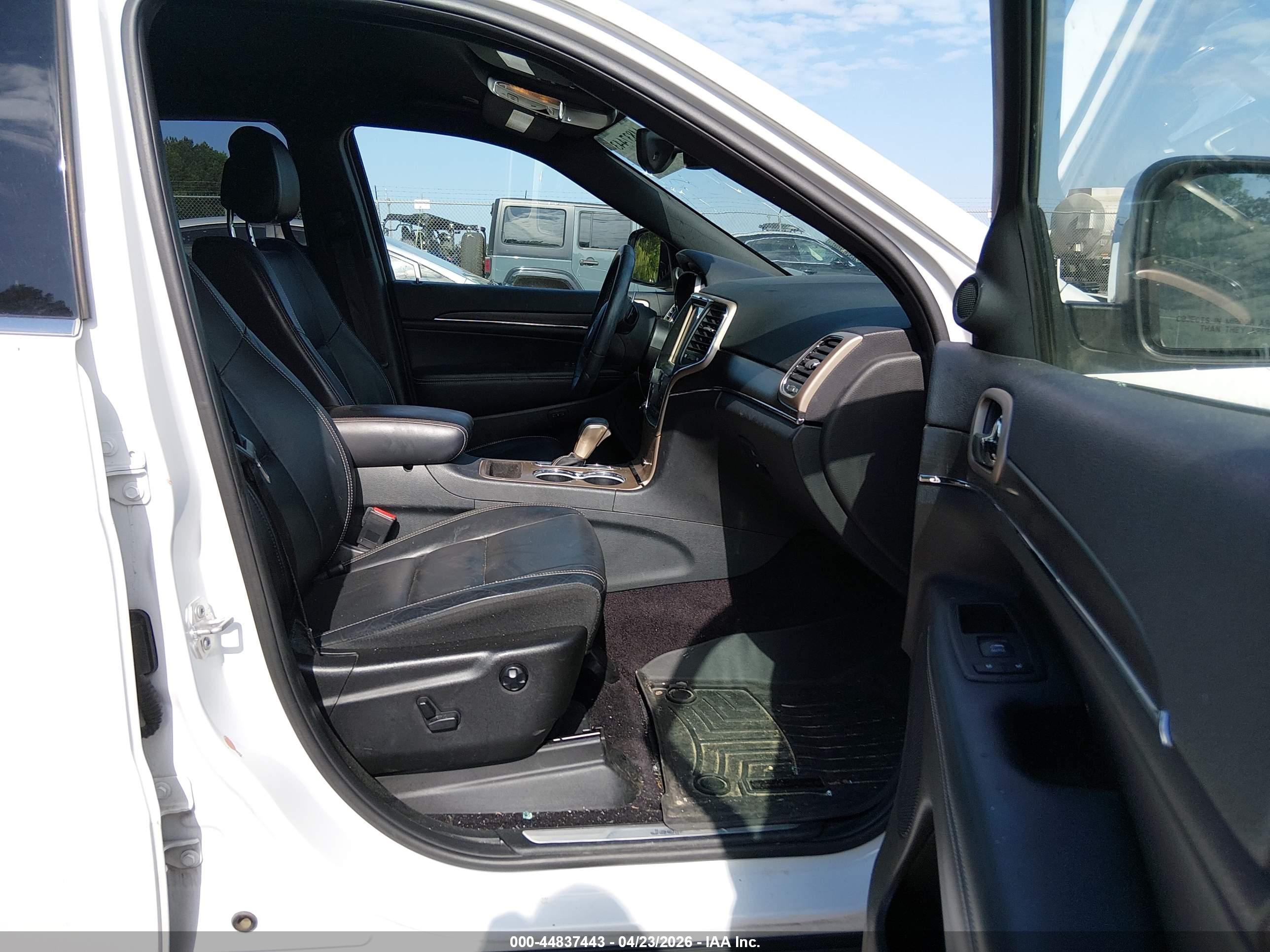 JEEP GRAND image 5