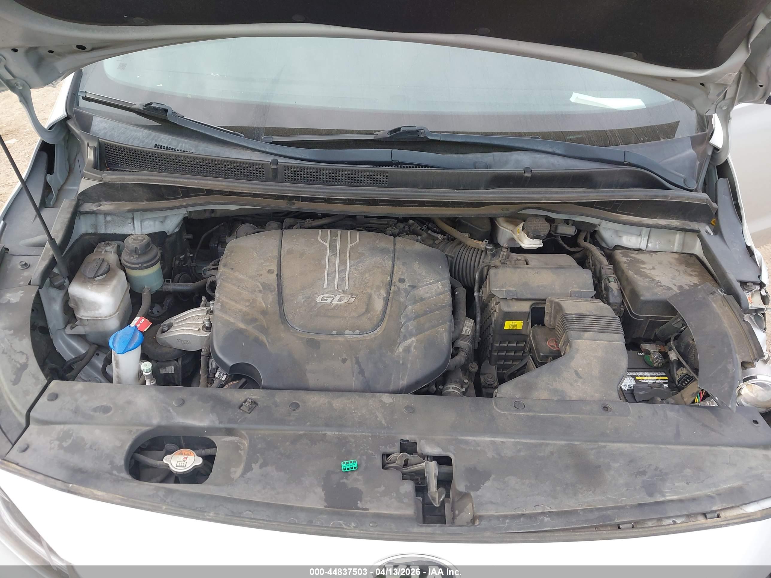 KIA SEDONA image 10