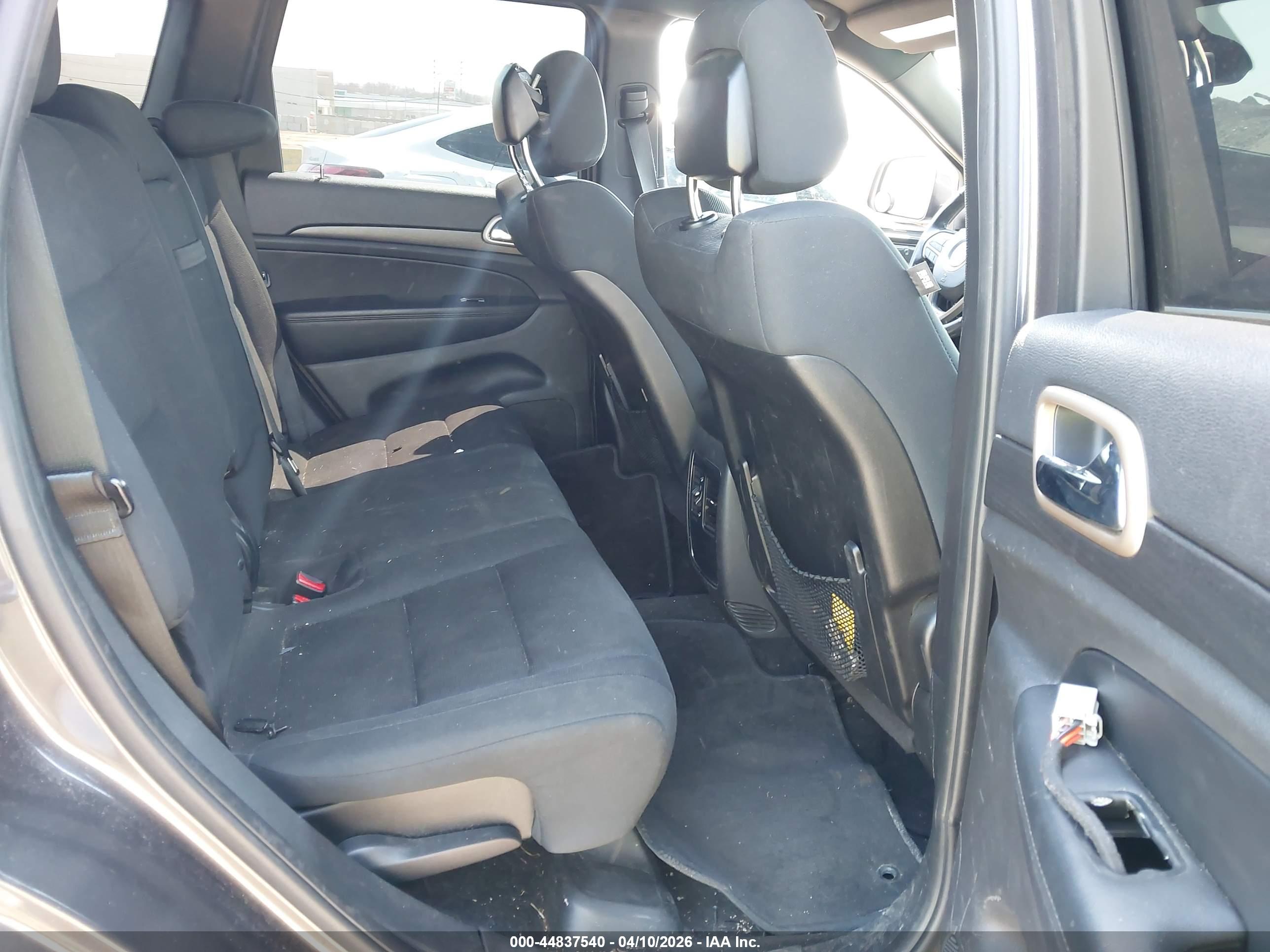 JEEP GRAND image 8