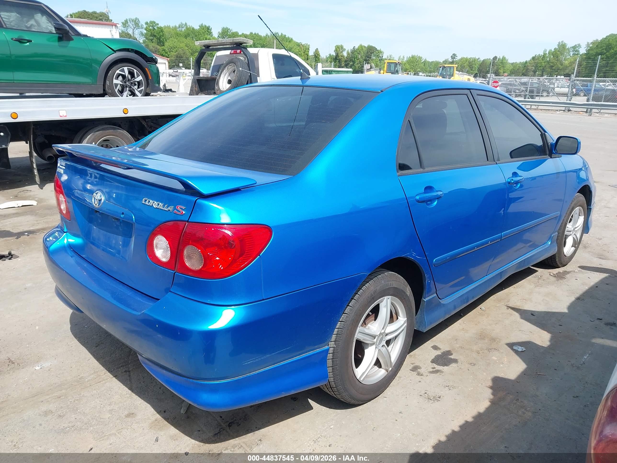 TOYOTA COROLLA image 4