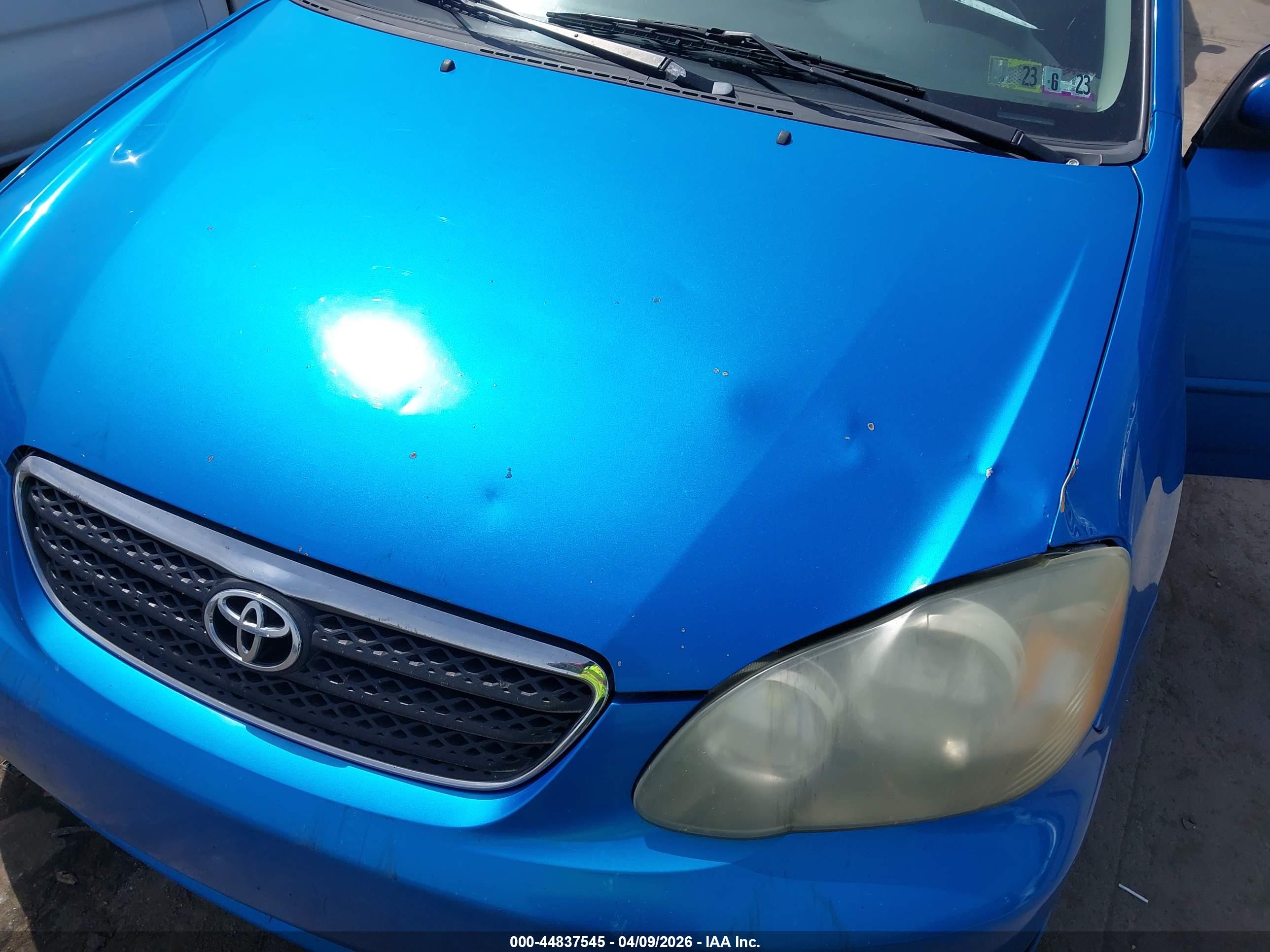 TOYOTA COROLLA image 6