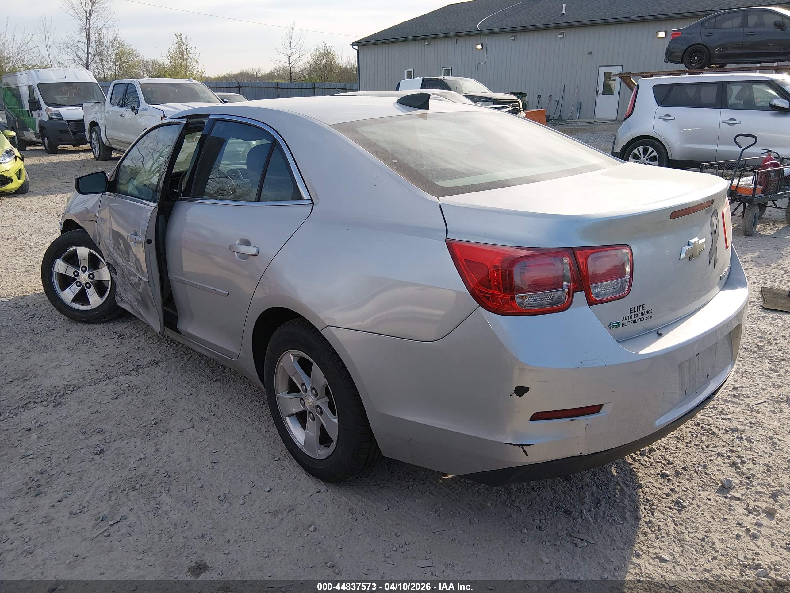 CHEVROLET MALIBU image 3