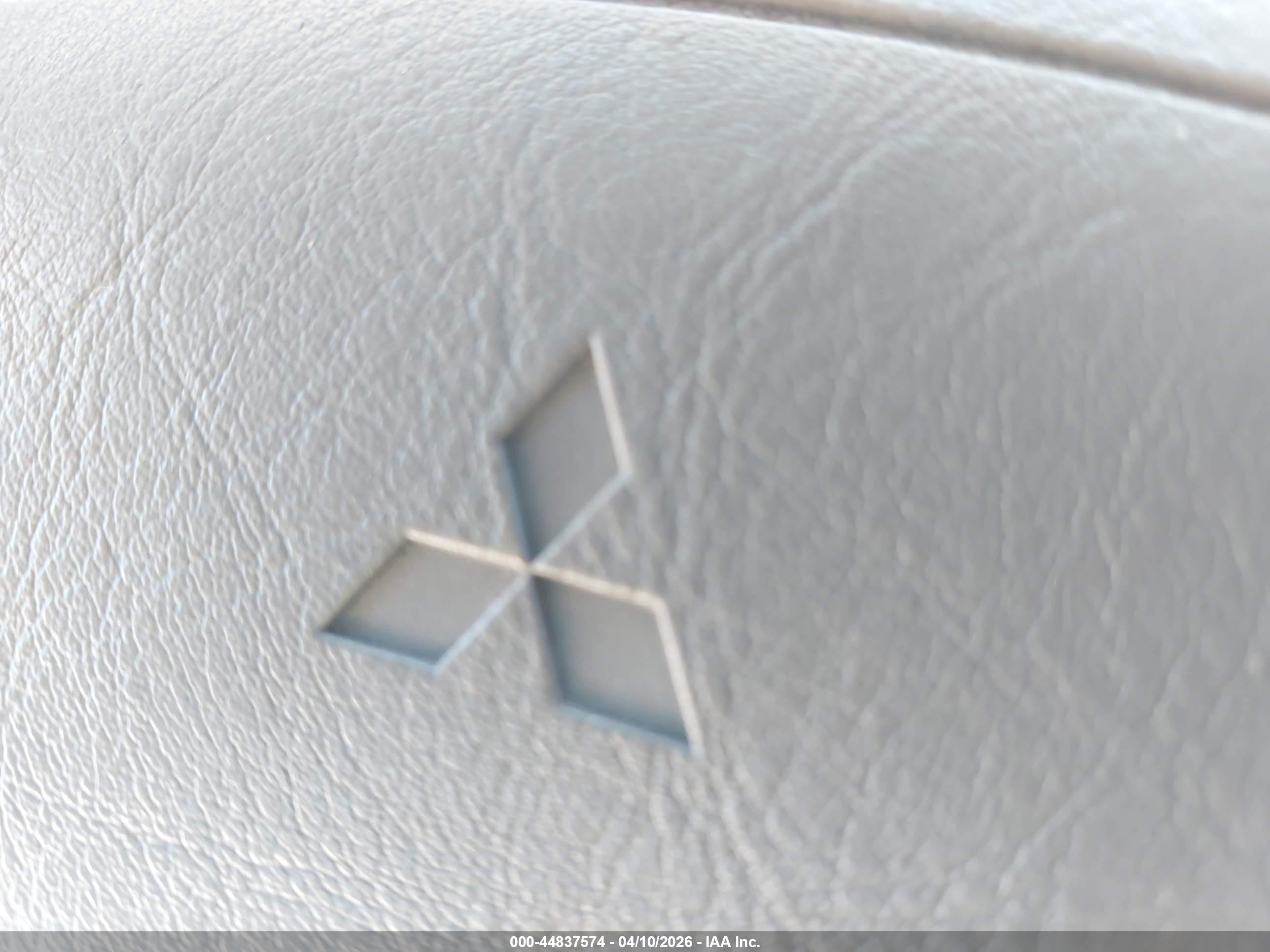 MITSUBISHI GALANT image 6