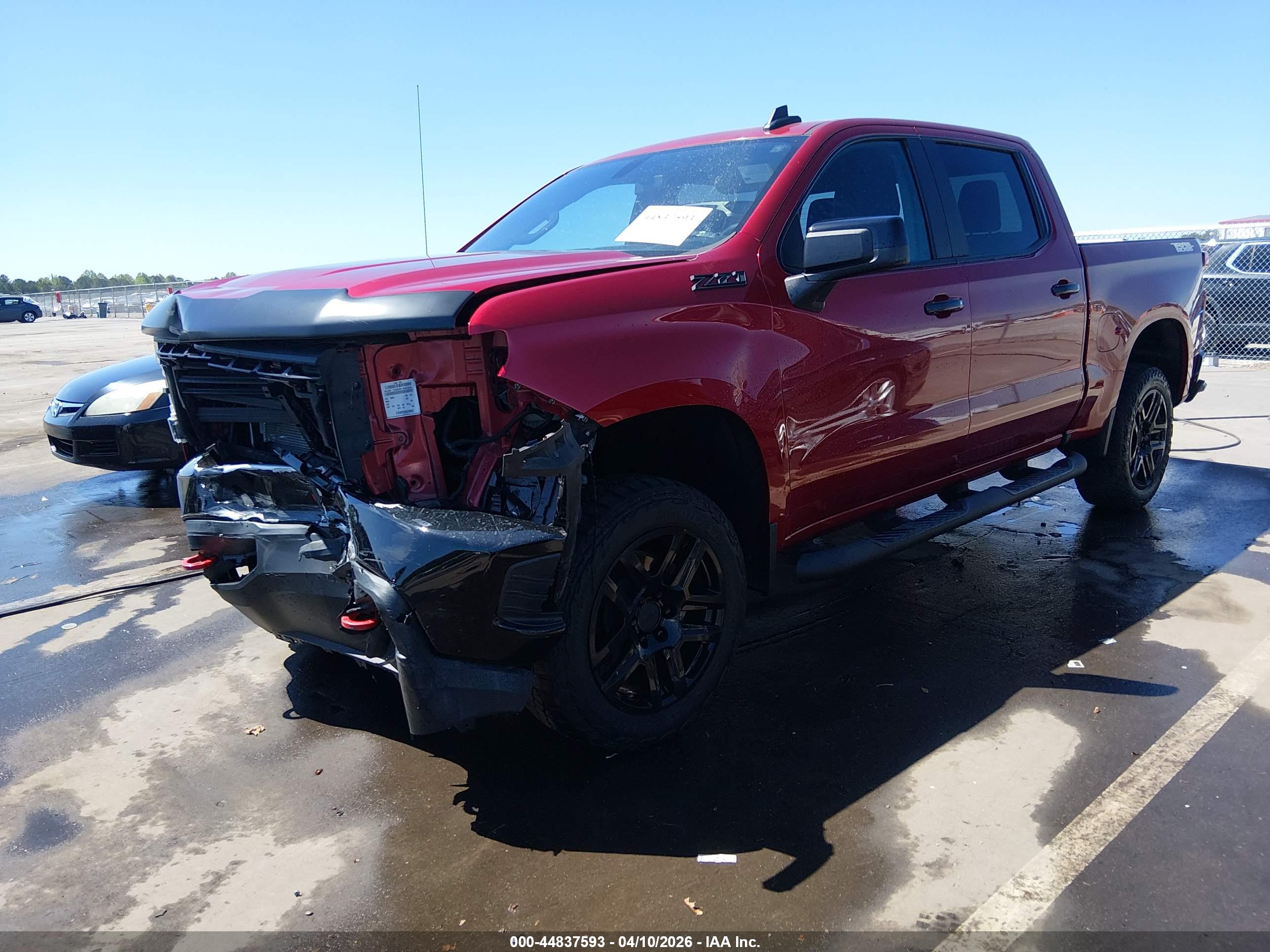 CHEVROLET SILVERADO image 2