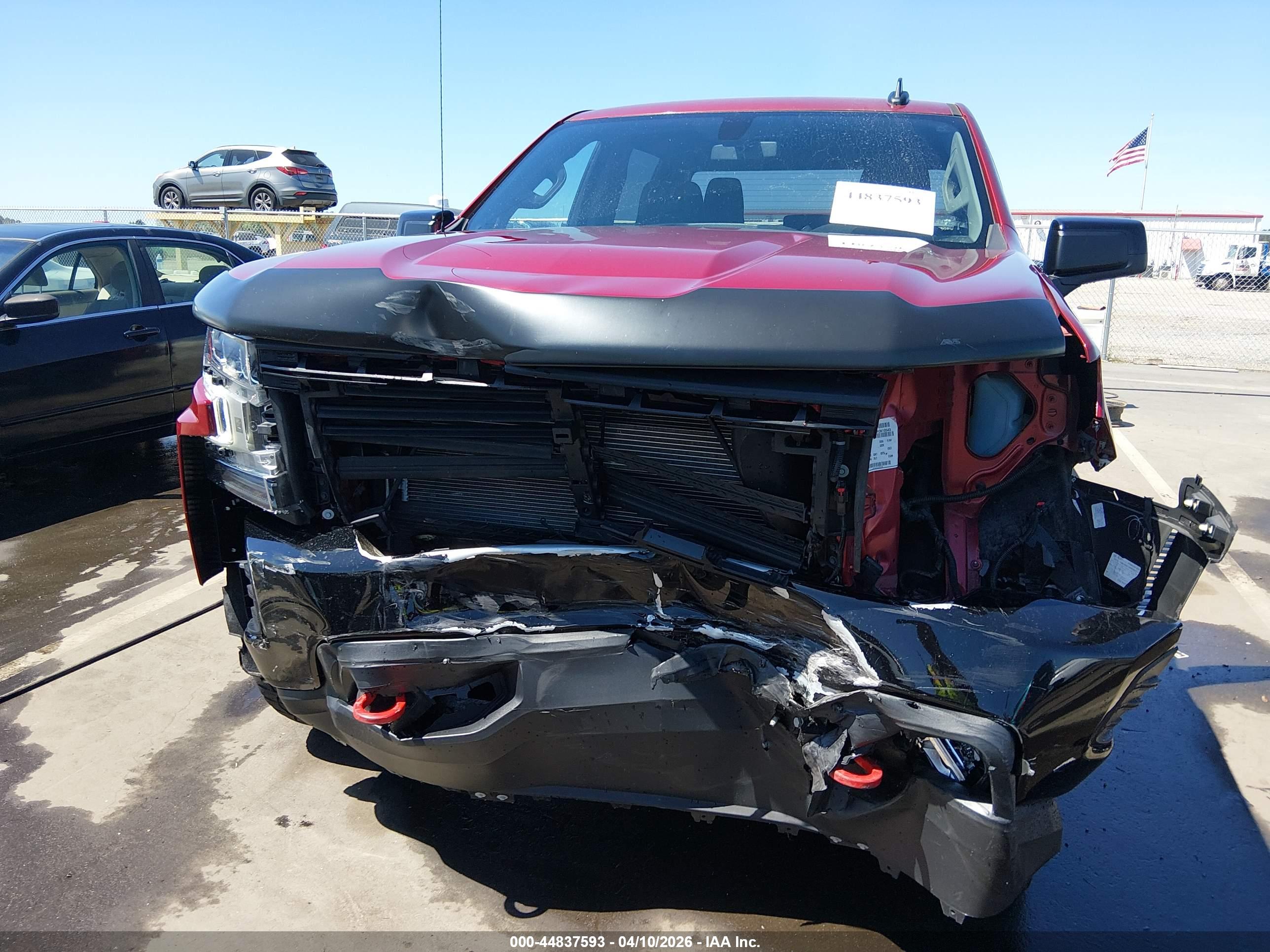 CHEVROLET SILVERADO image 6
