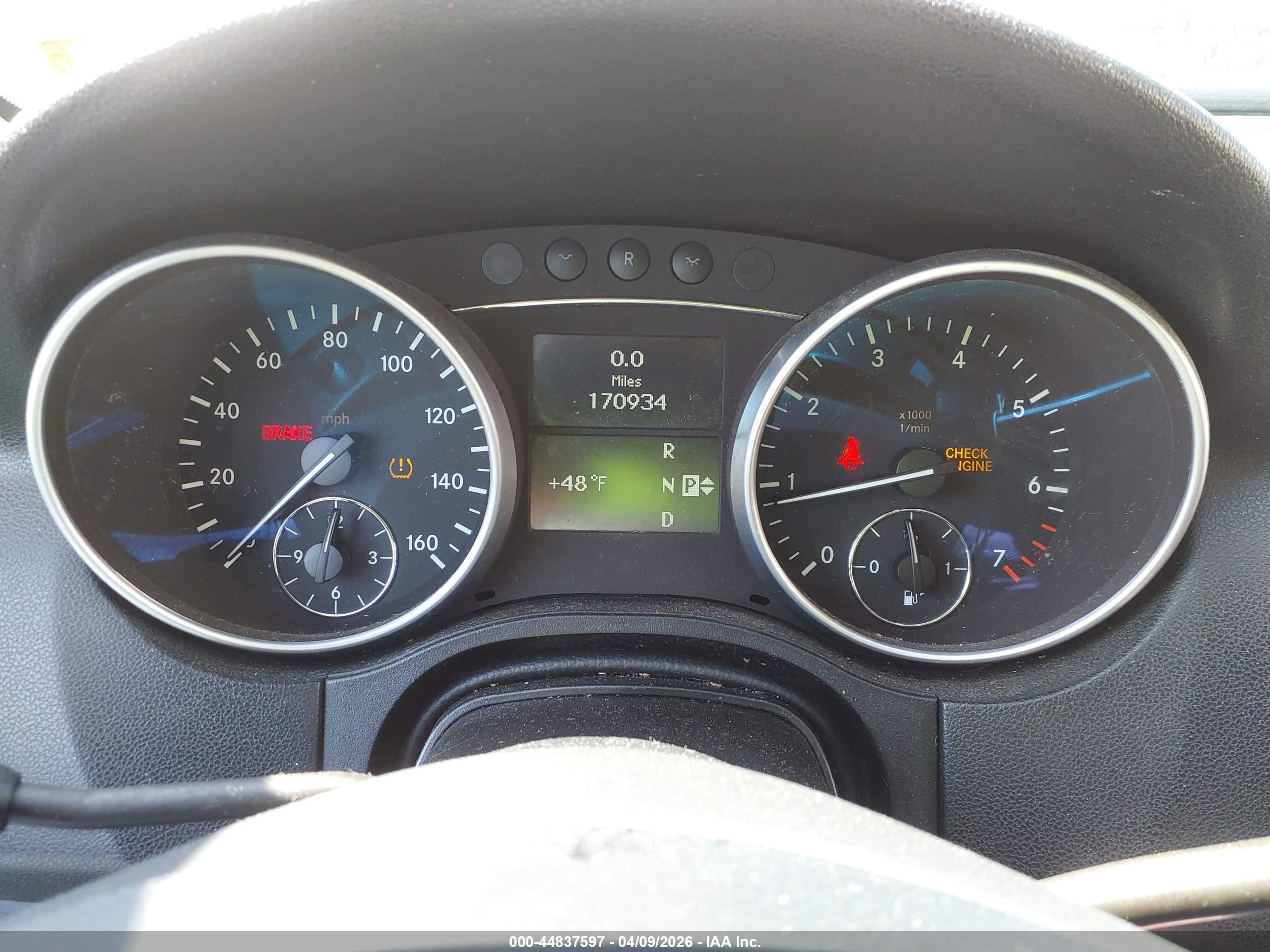 MERCEDES-BENZ ML image 7