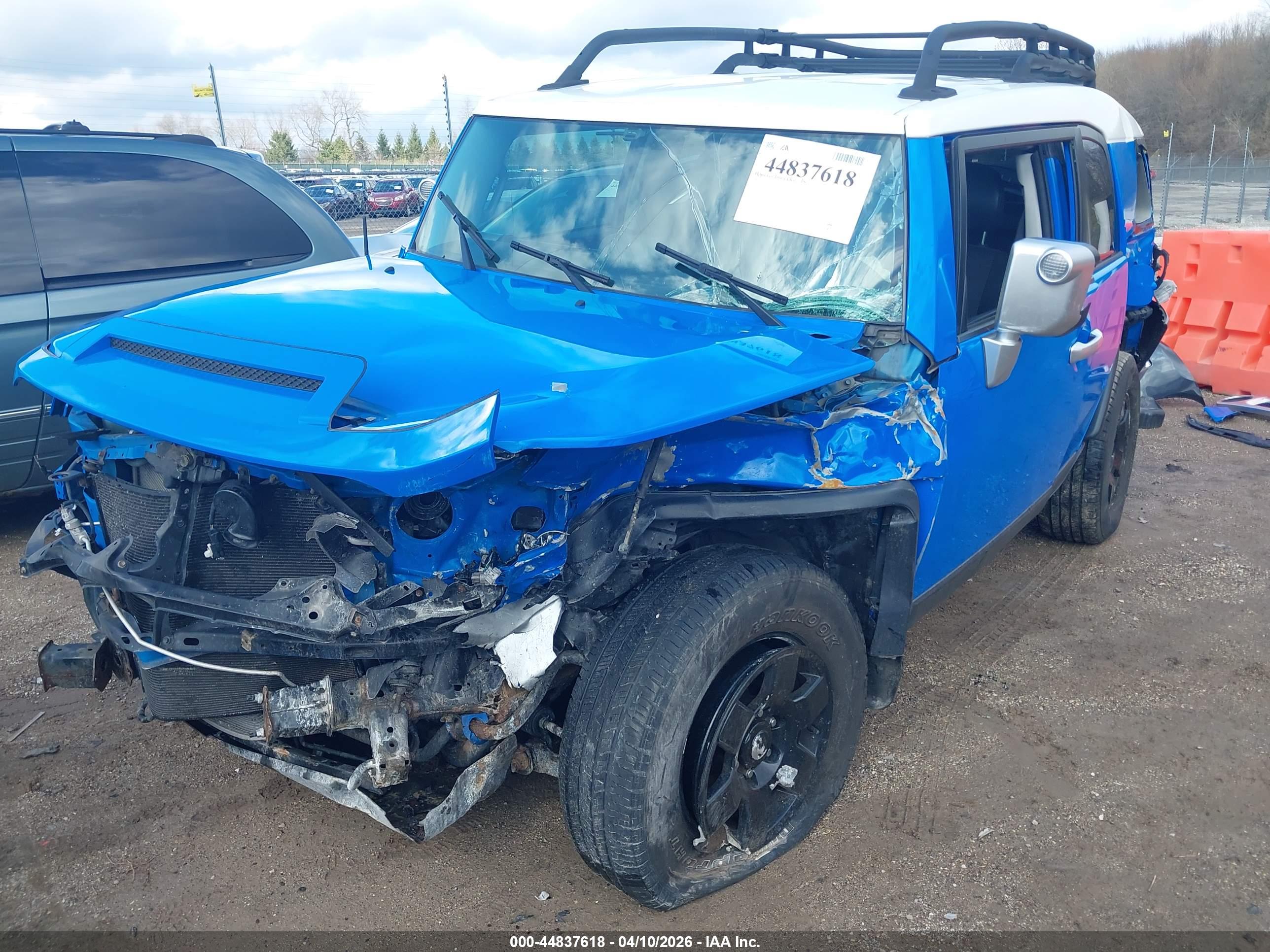 TOYOTA FJ image 6