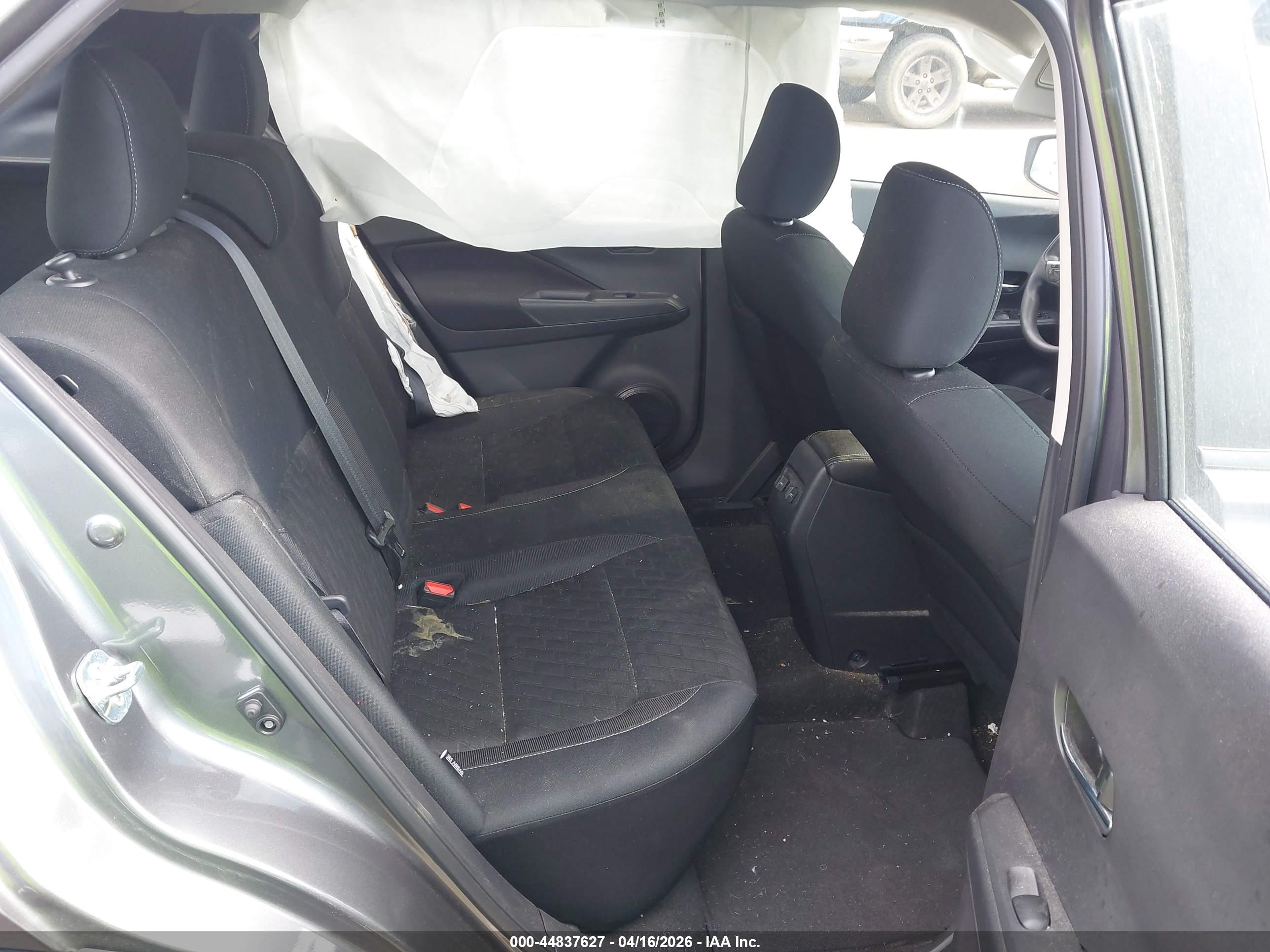 NISSAN KICKS image 8