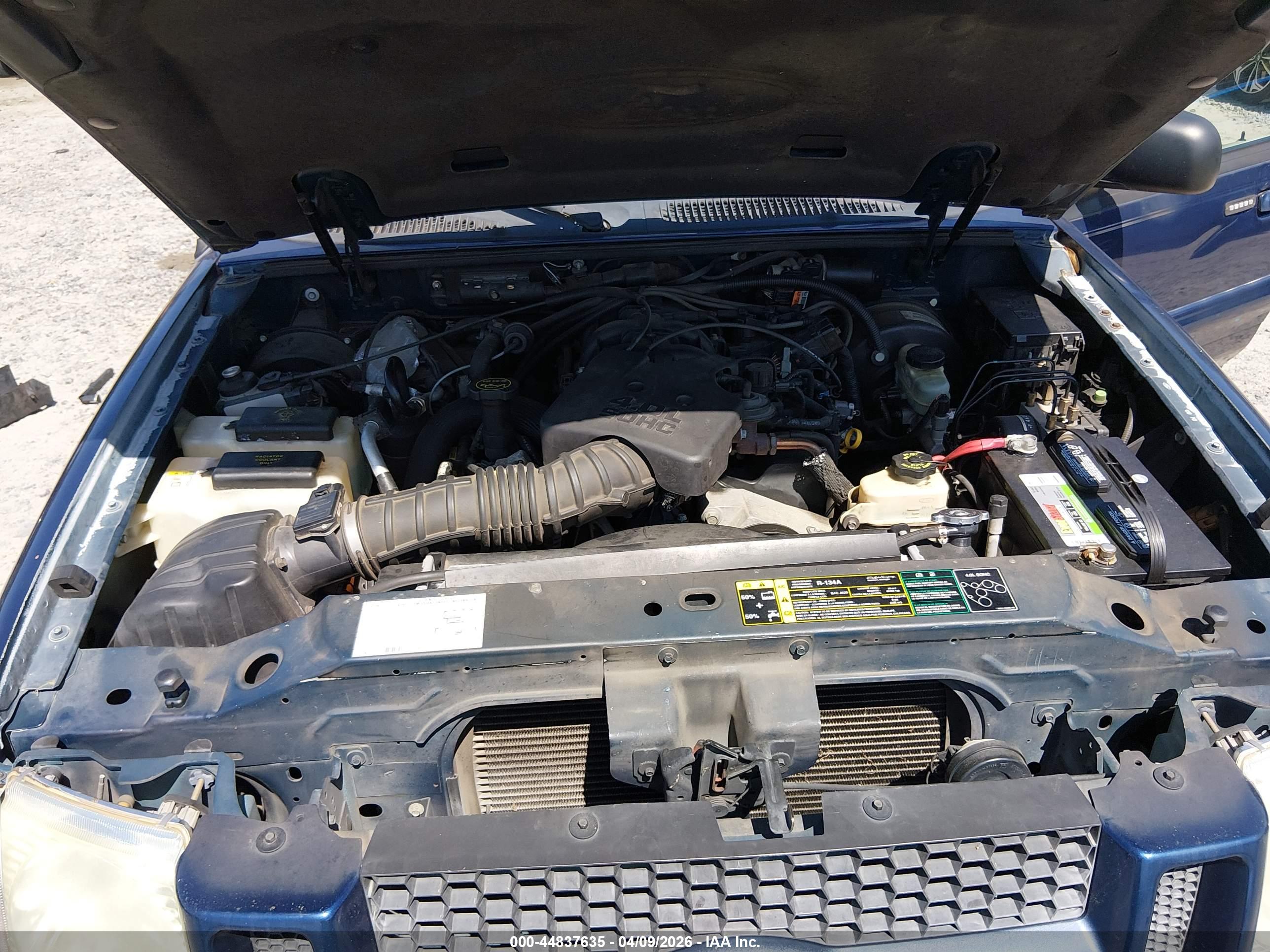 FORD EXPLORER image 10