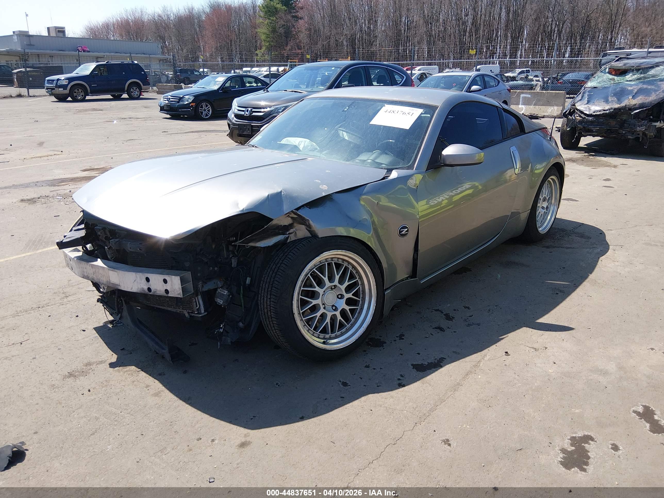 NISSAN 350Z image 2