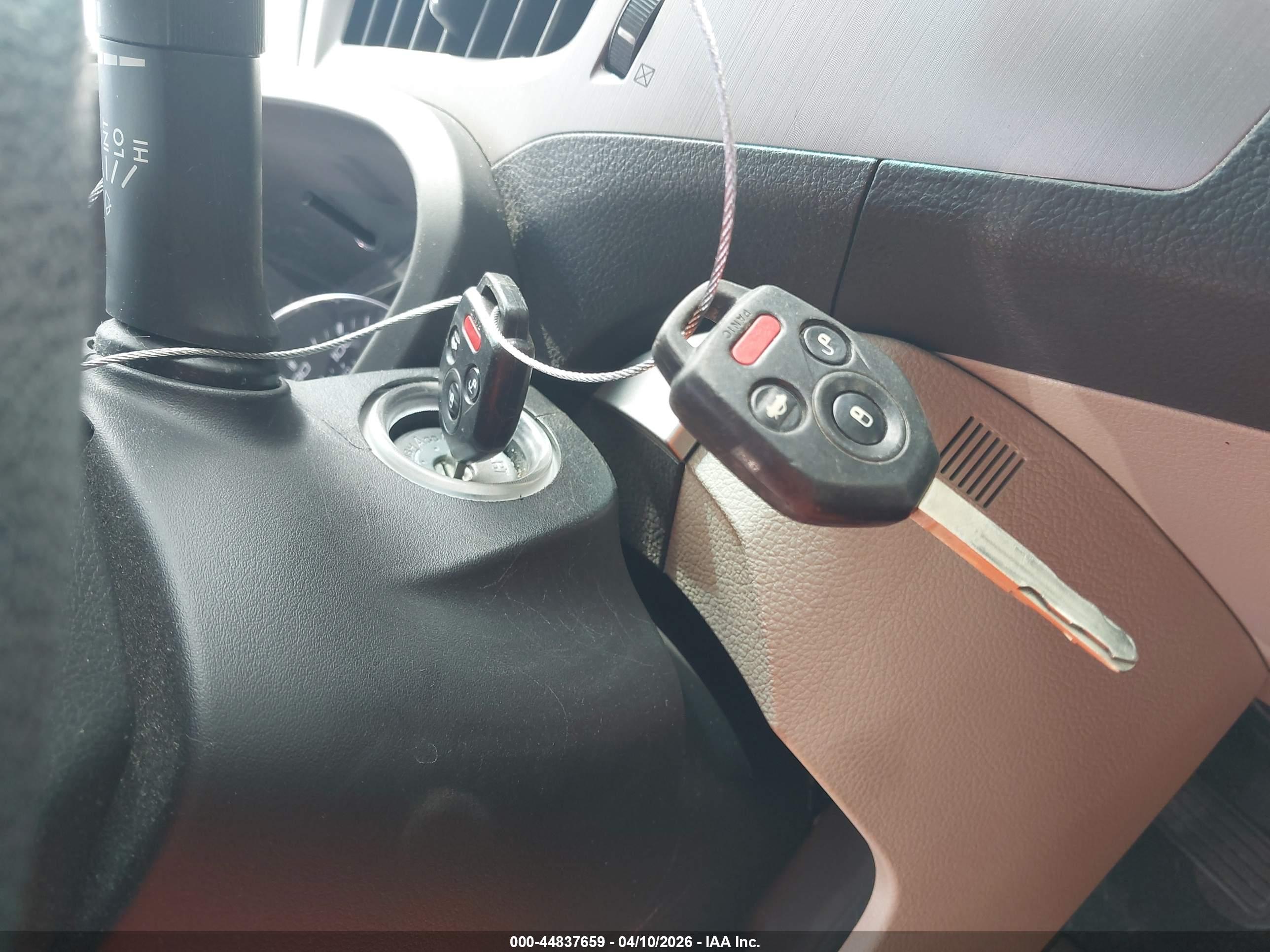 SUBARU OUTBACK image 11