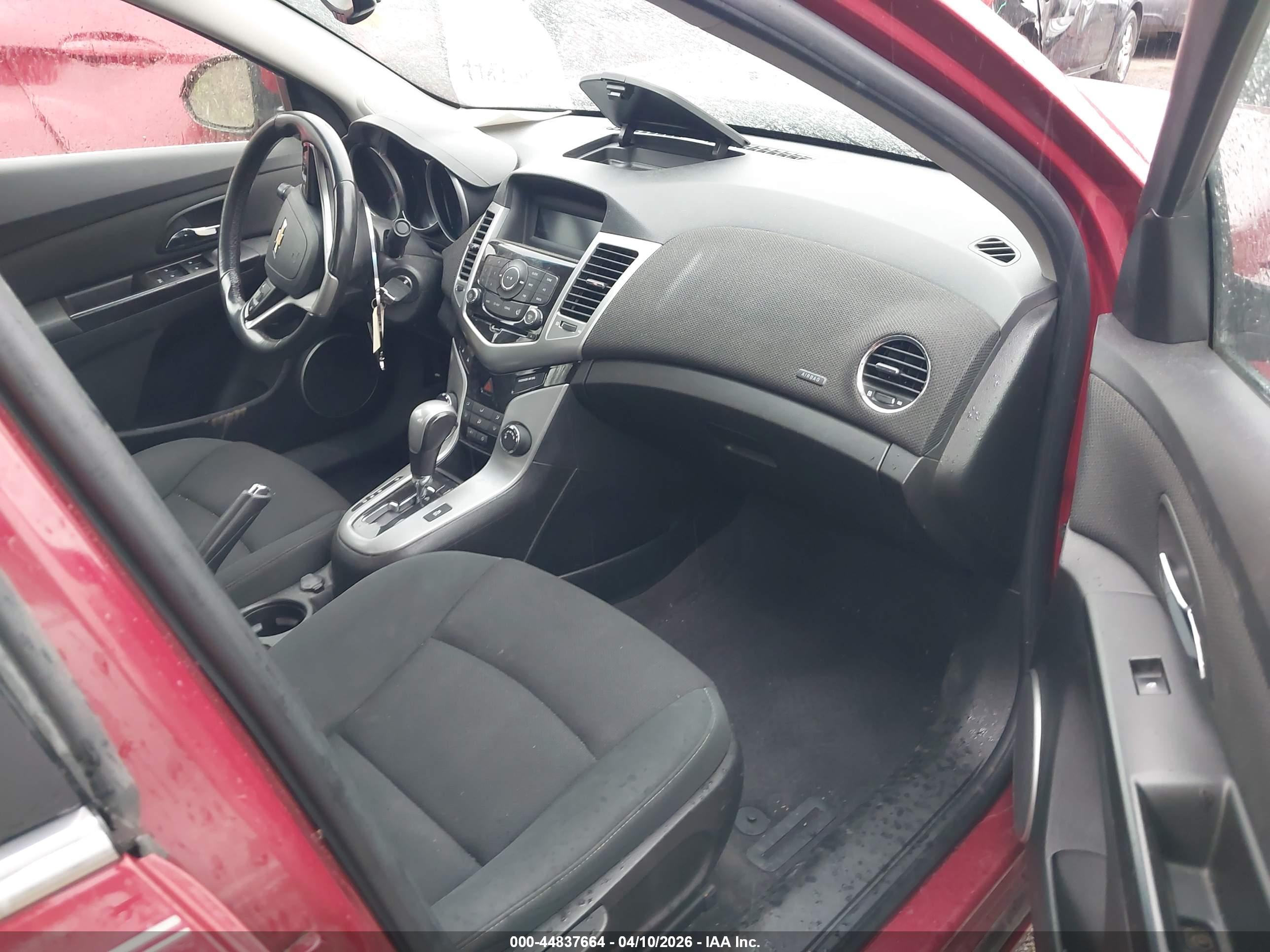 CHEVROLET CRUZE image 5