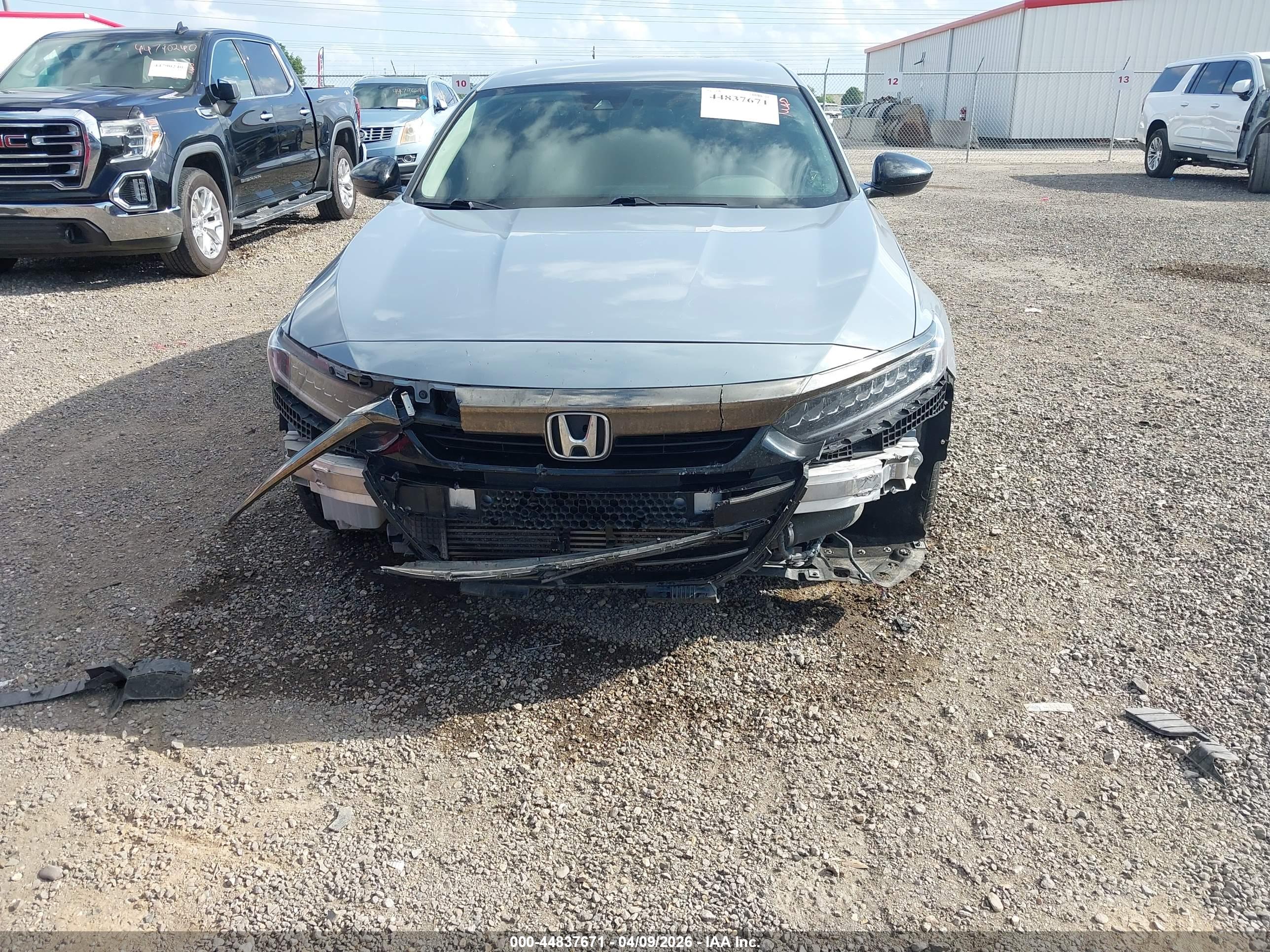 HONDA ACCORD image 6
