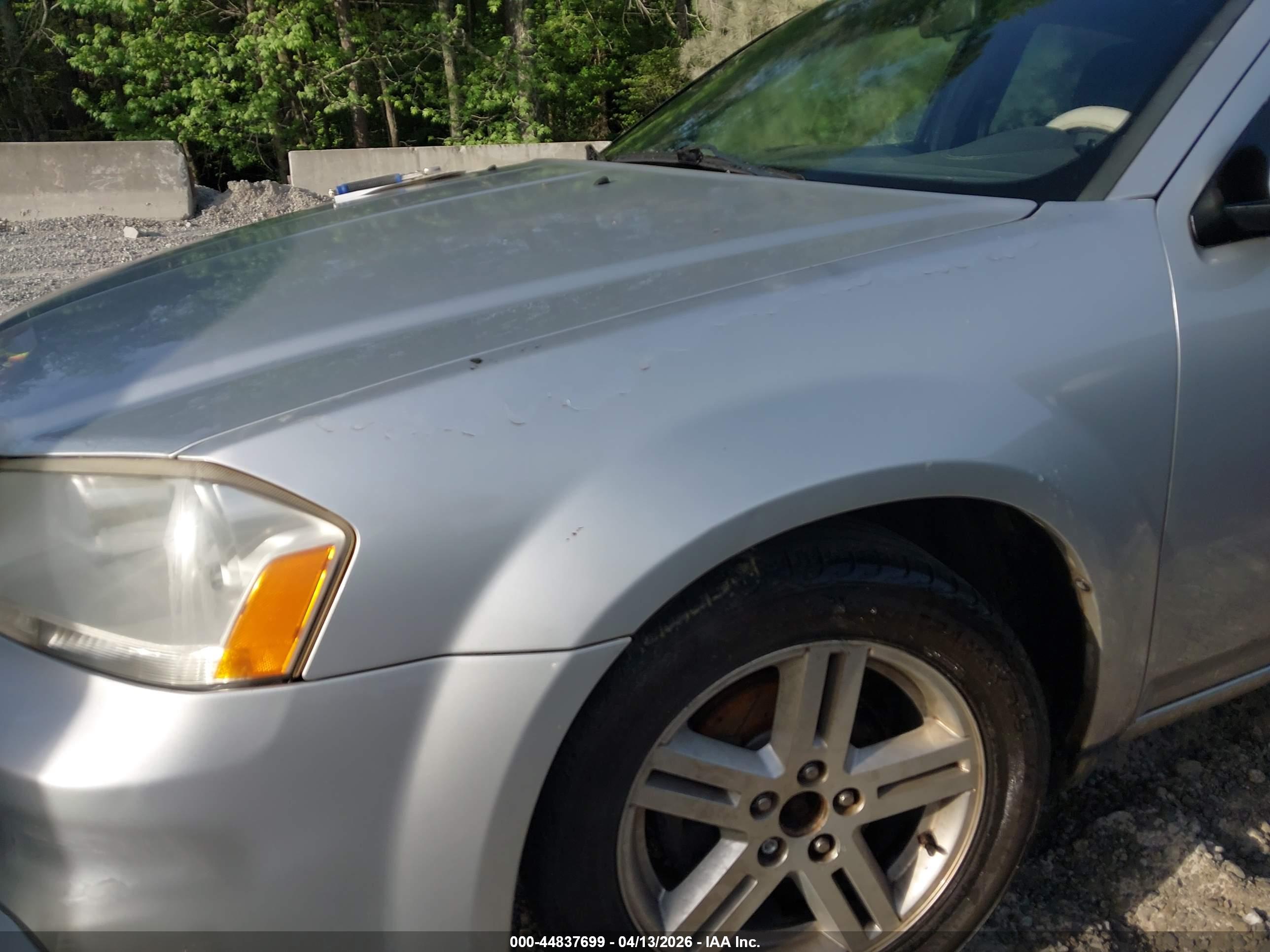 DODGE AVENGER image 6