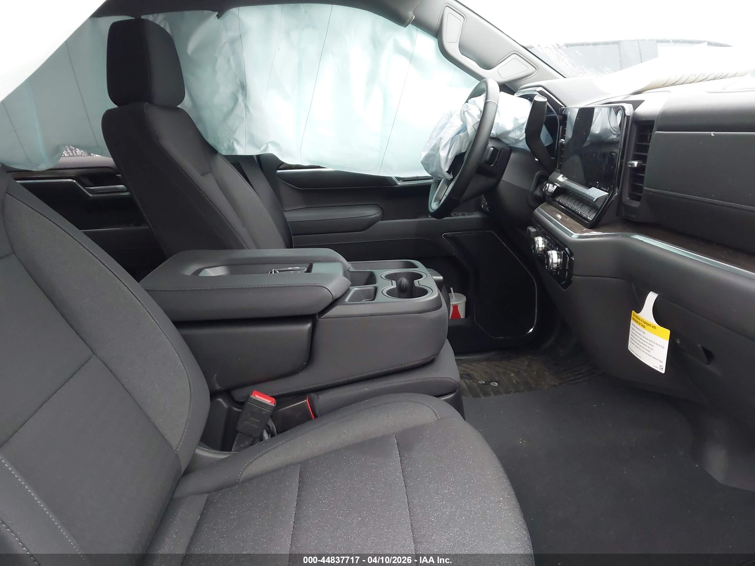 GMC SIERRA image 5