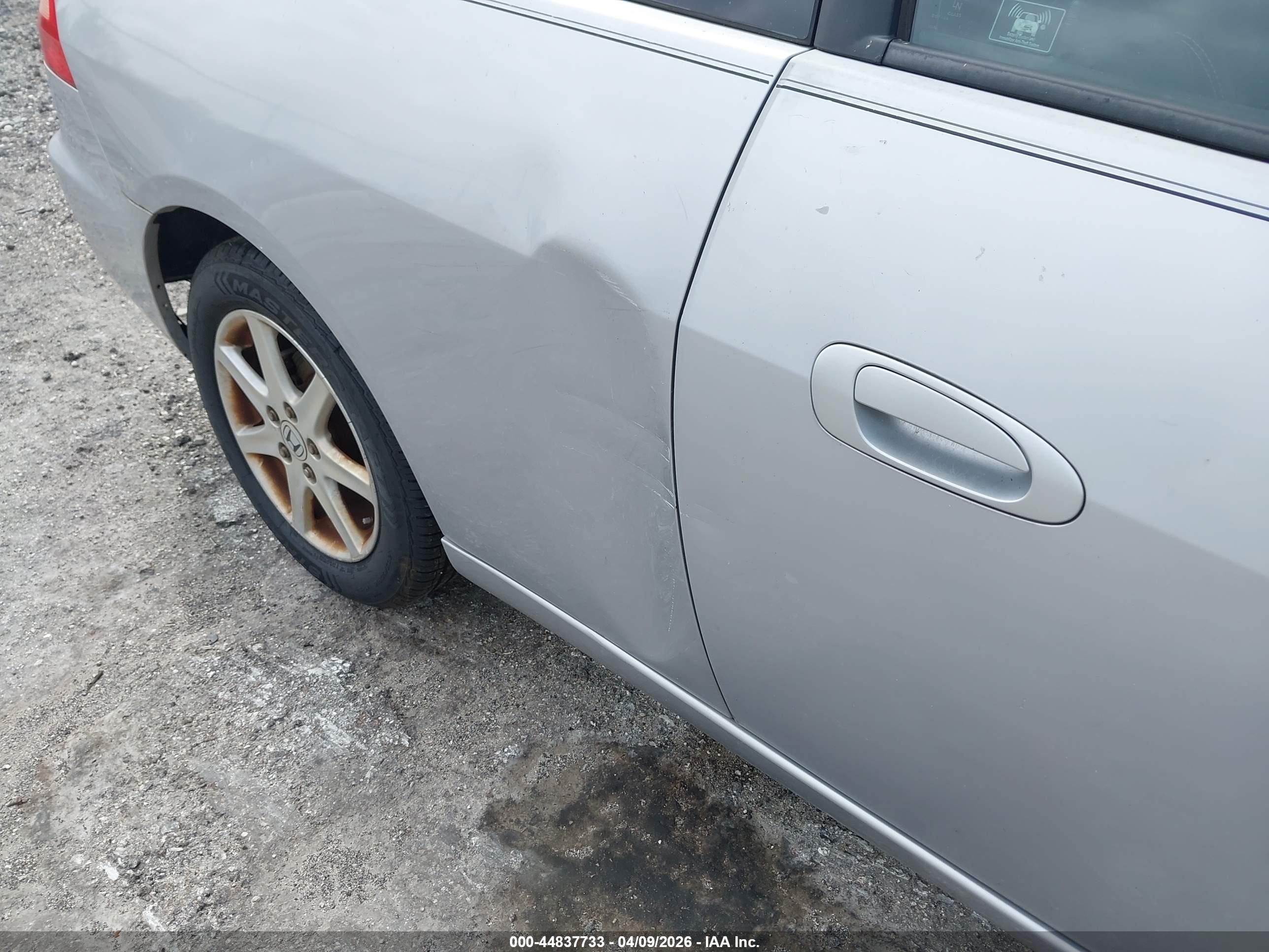 HONDA ACCORD image 6