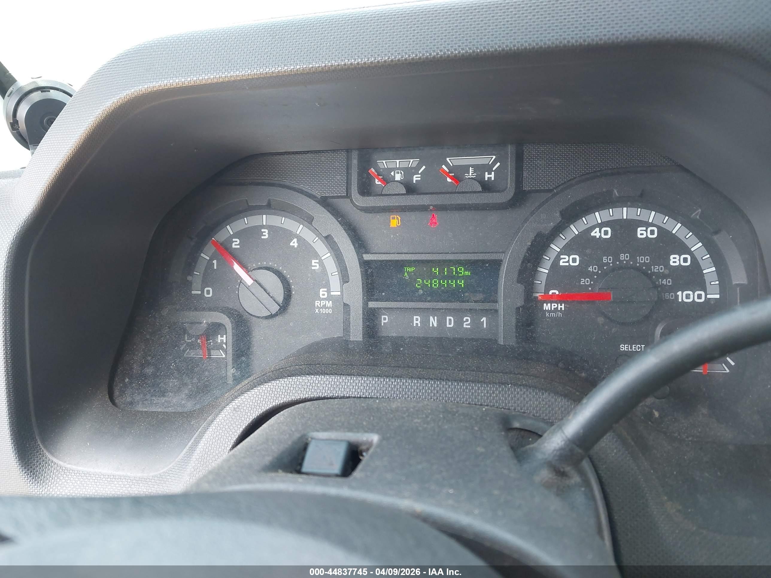FORD E-350 image 7