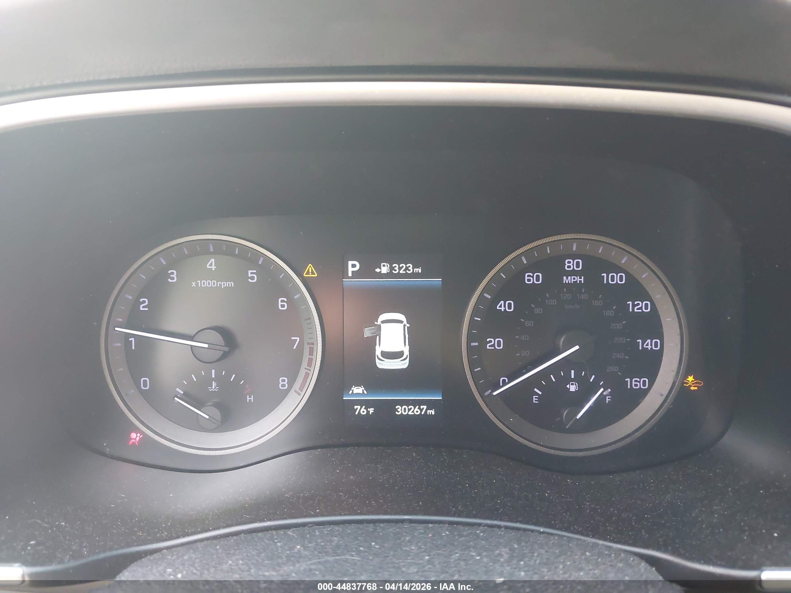 HYUNDAI TUCSON image 7