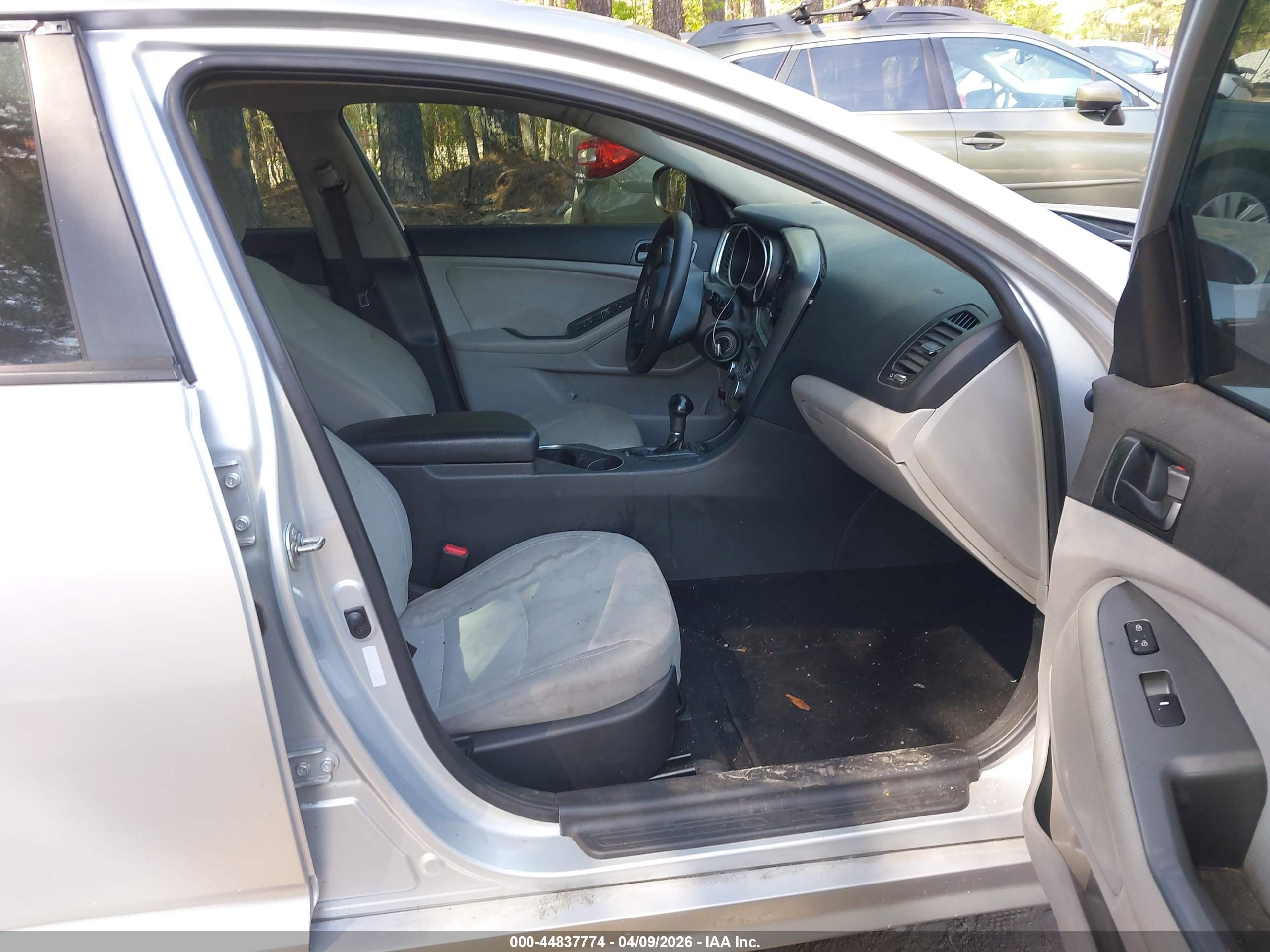 KIA OPTIMA image 5