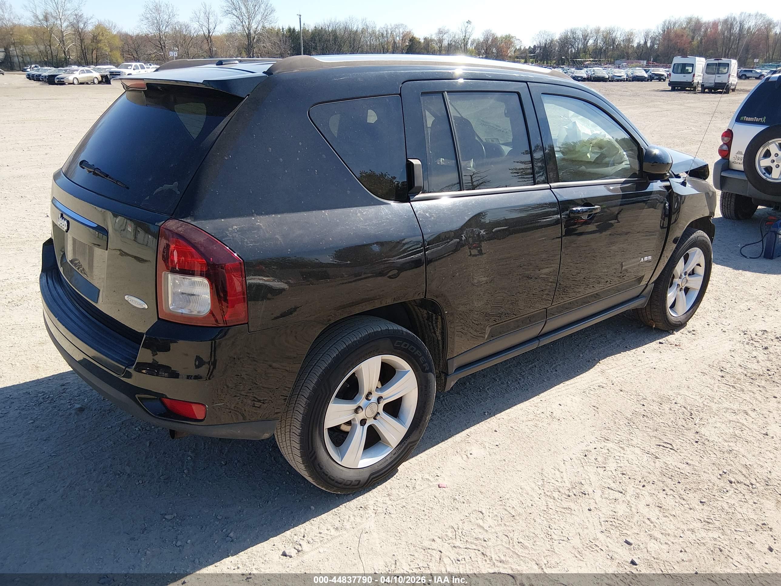 JEEP COMPASS image 4