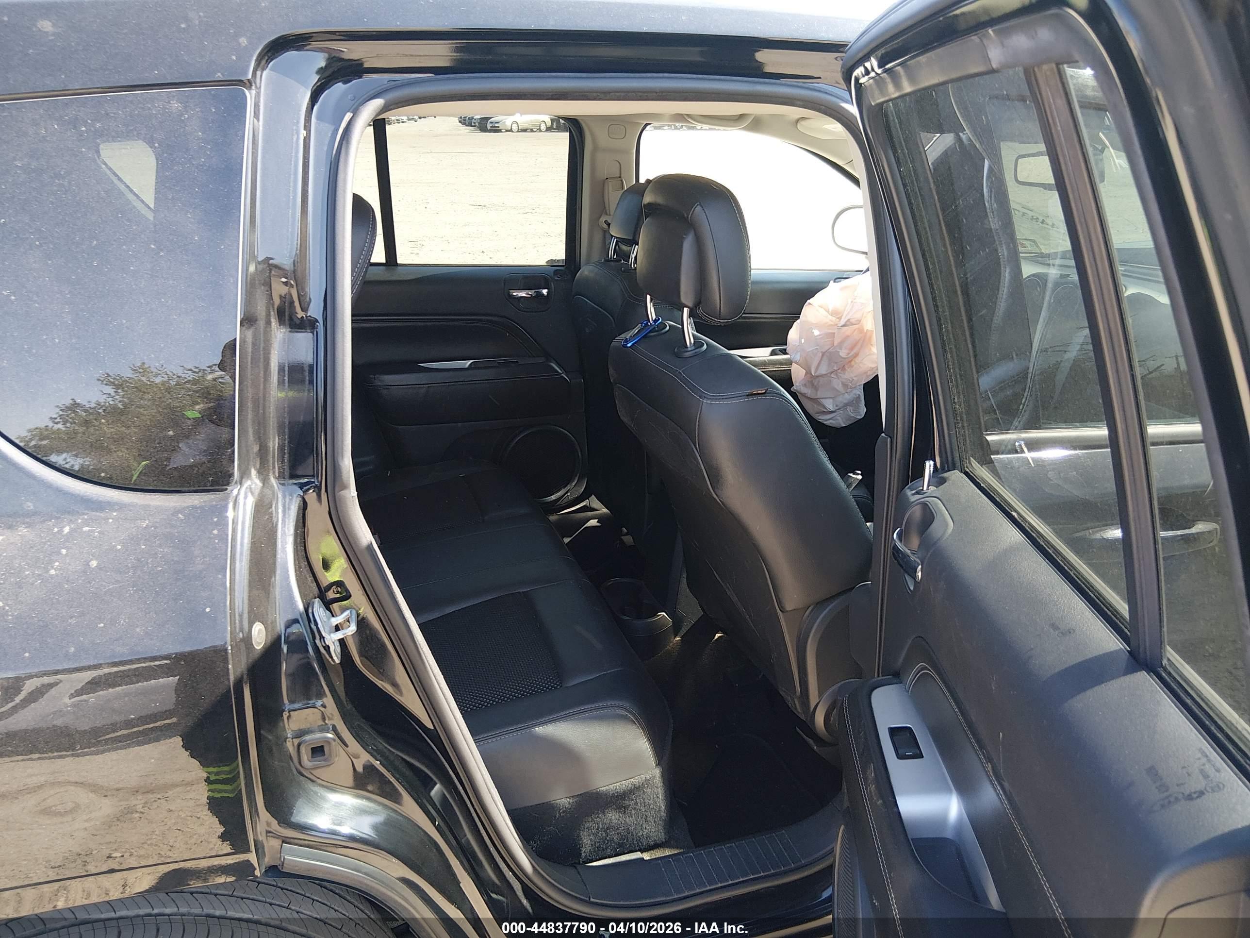 JEEP COMPASS image 8