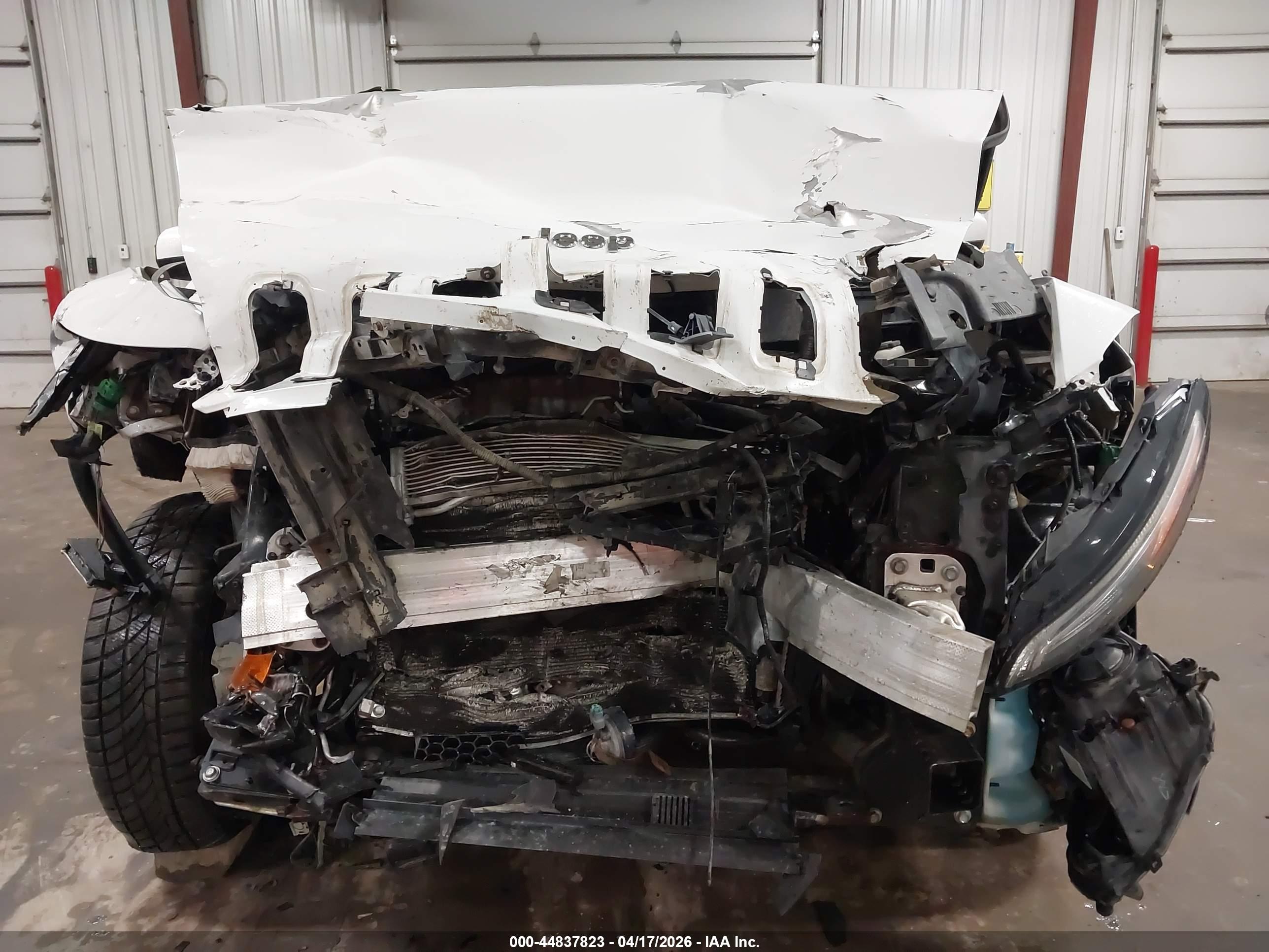 JEEP CHEROKEE image 6