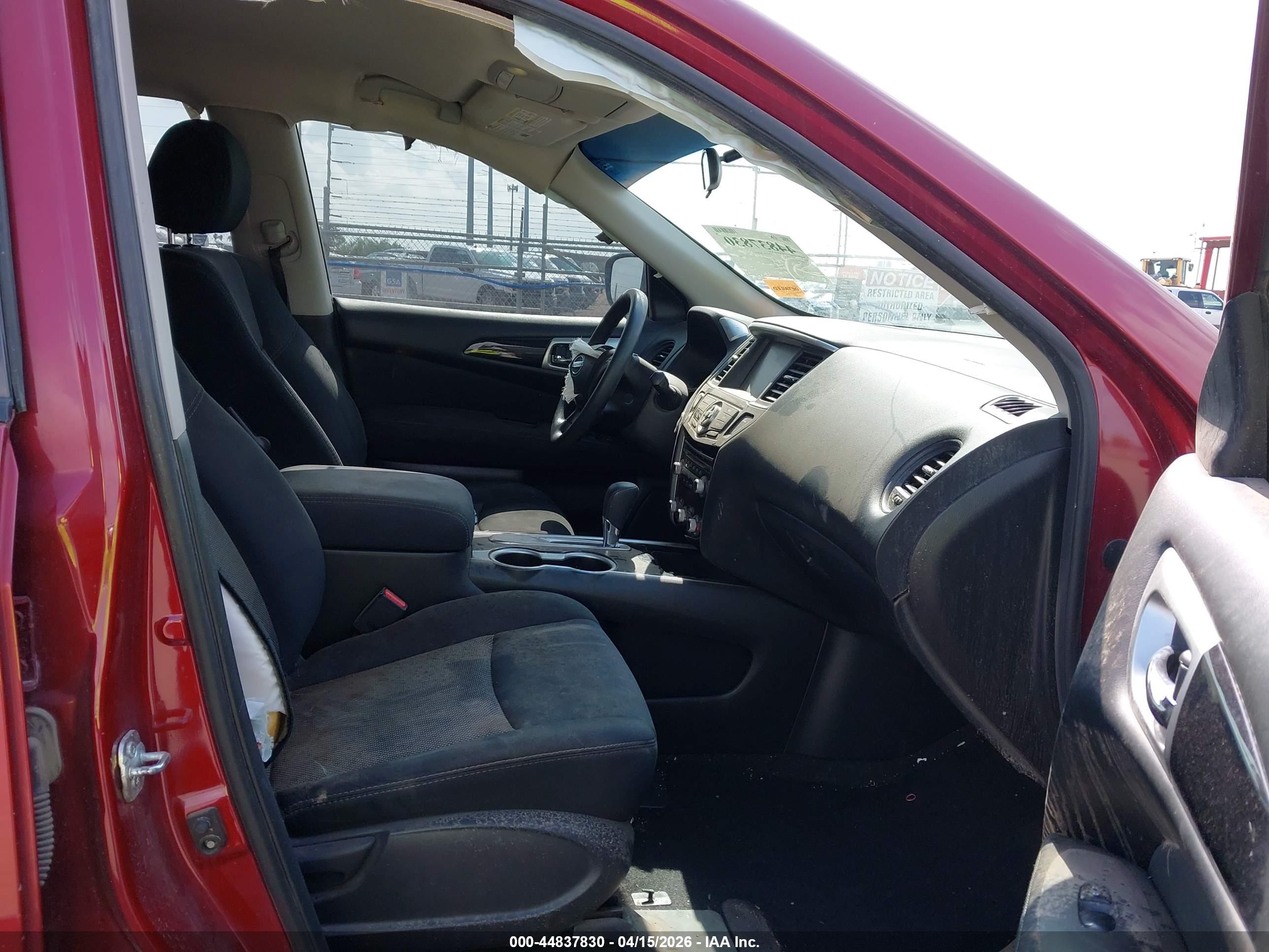 NISSAN PATHFINDER image 5