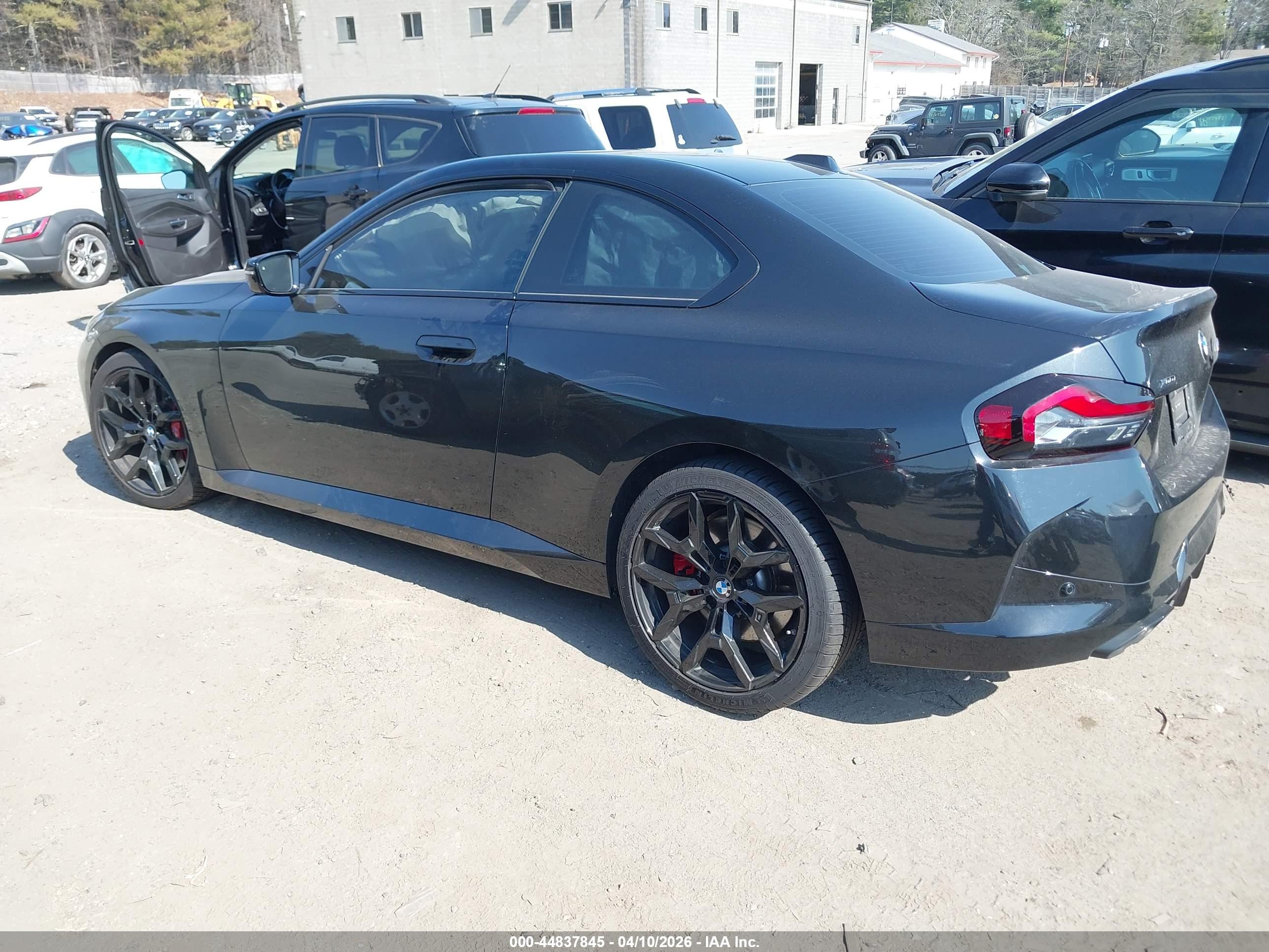 BMW M240 image 3
